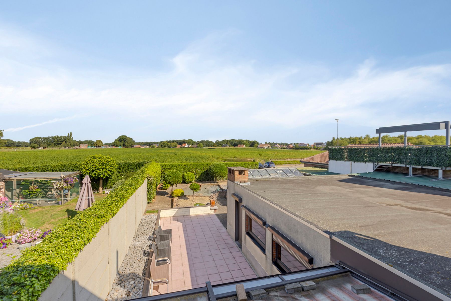 halfvrijstaande woning foto 37