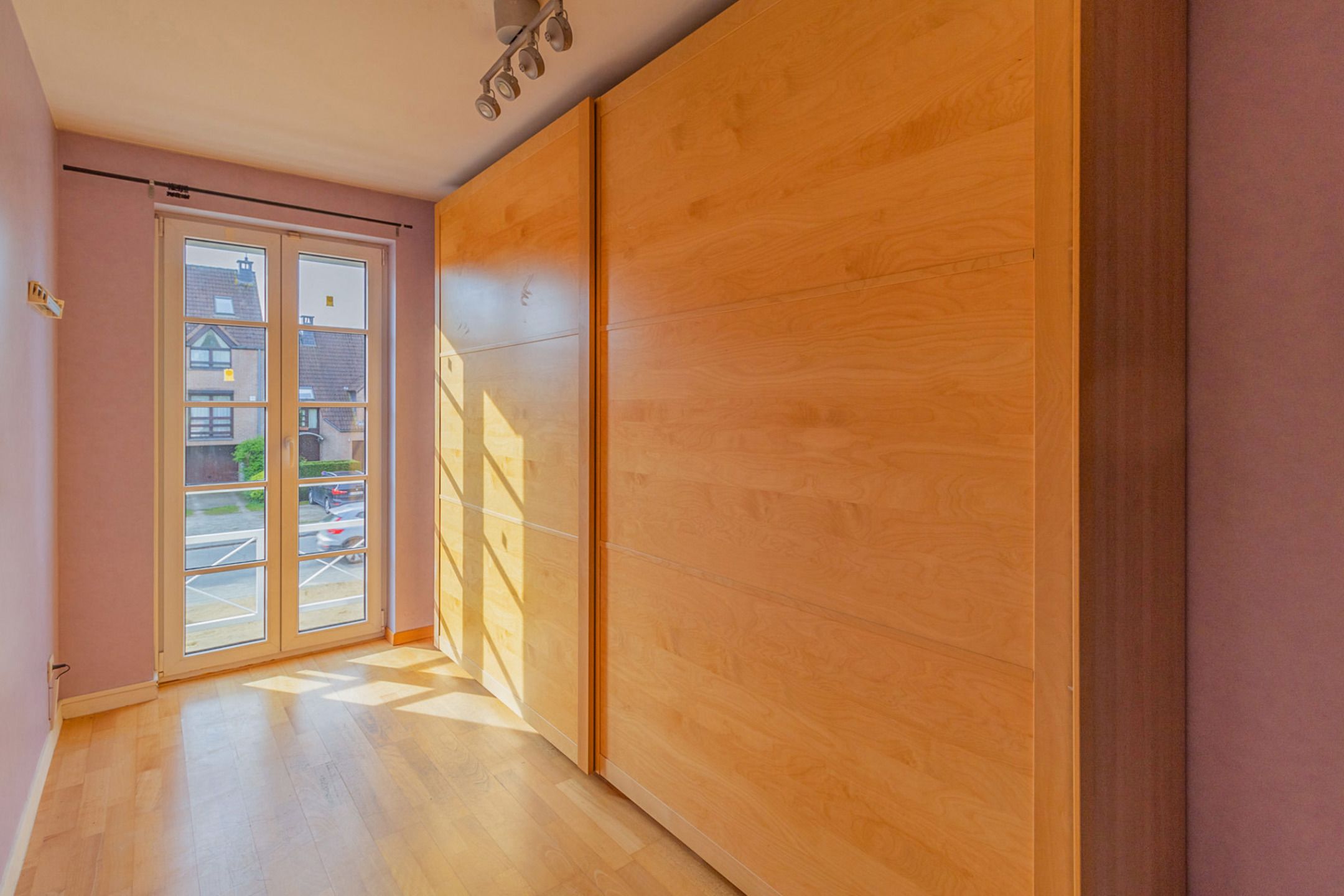 Mooie woning met 4 slaapkamers foto 8