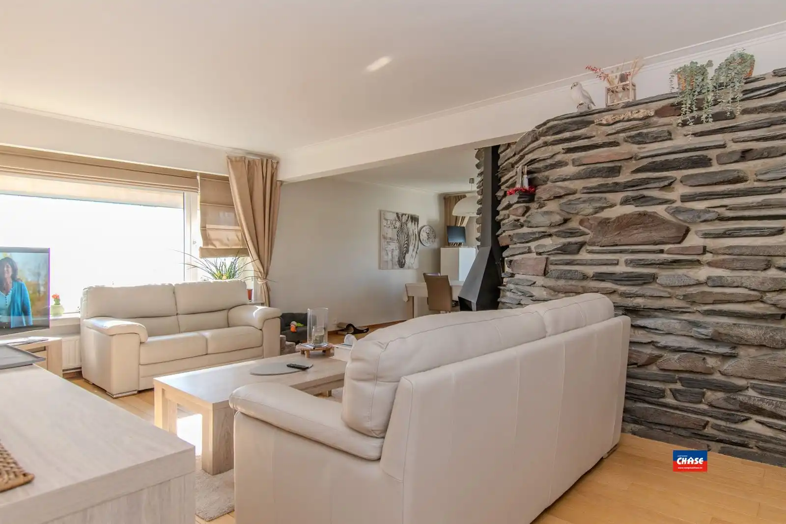 Knap 1 tot 3-slaapkamer appartement met terras foto 4