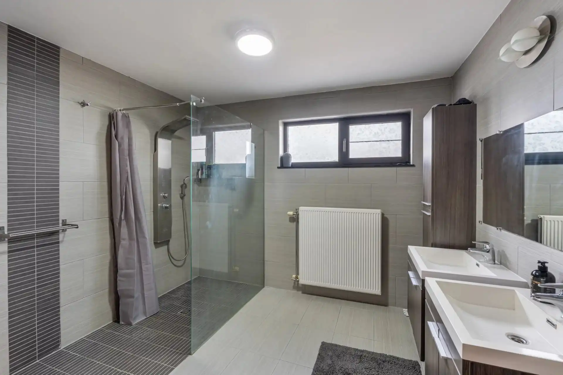 Gezellige woning in rustige straat te Koersel foto 7