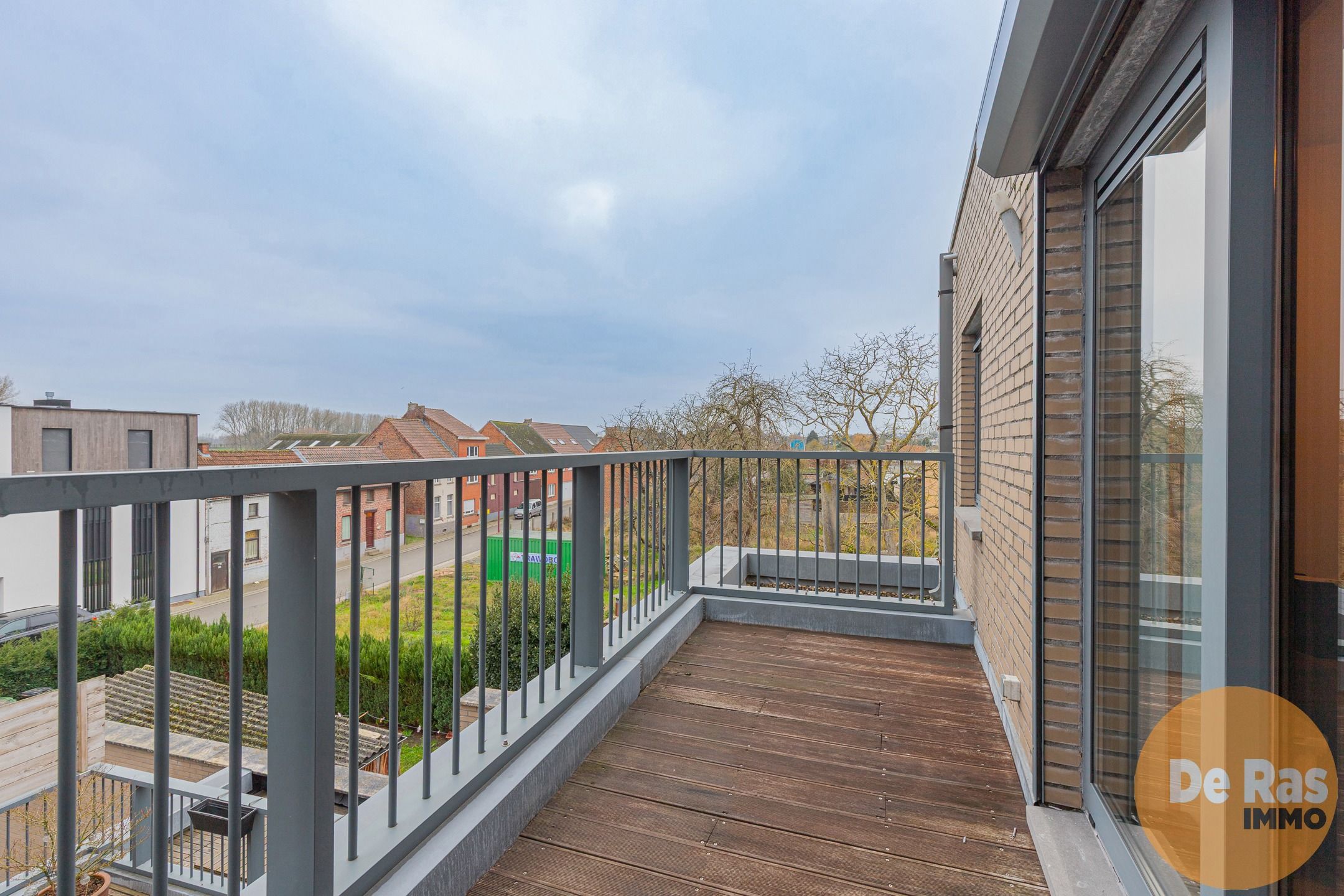 HERZELE - Ruime Bel-etage woning in centrum foto 17