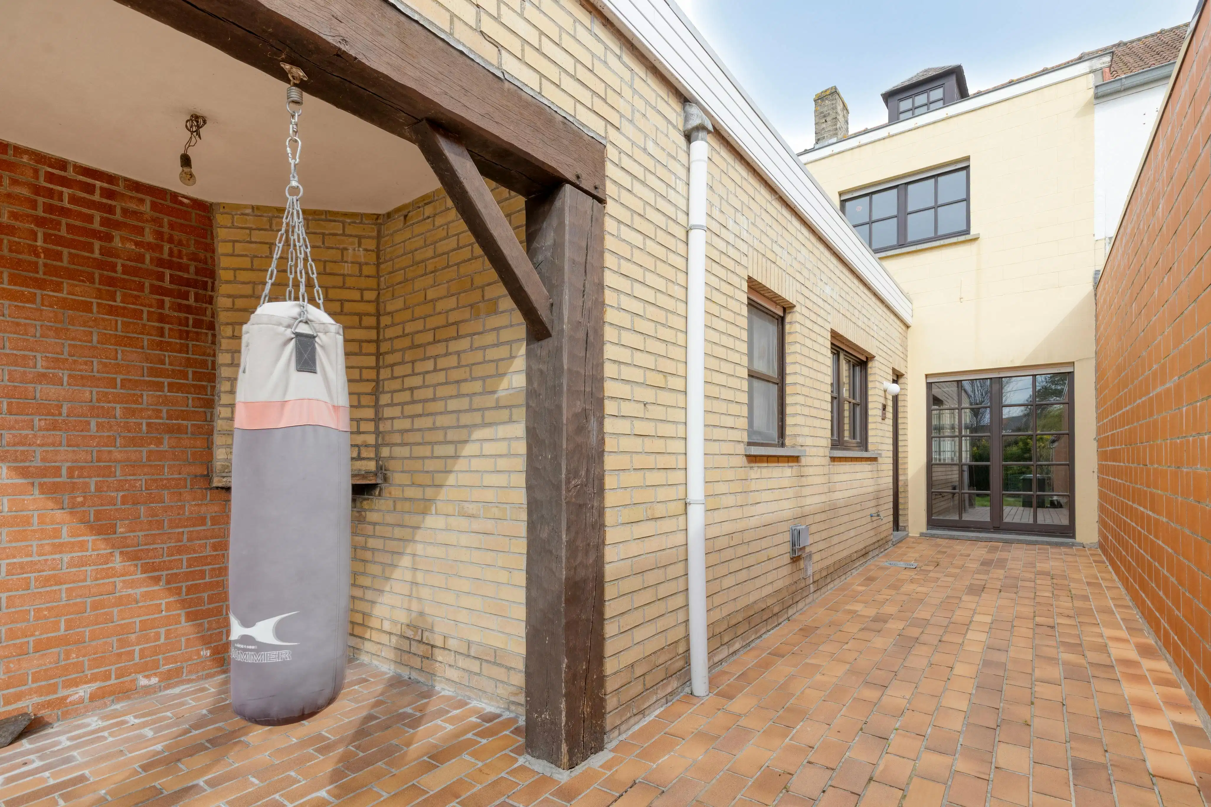 Woning met 3 slaapkamers en zuidgerichte tuin te koop. foto 9