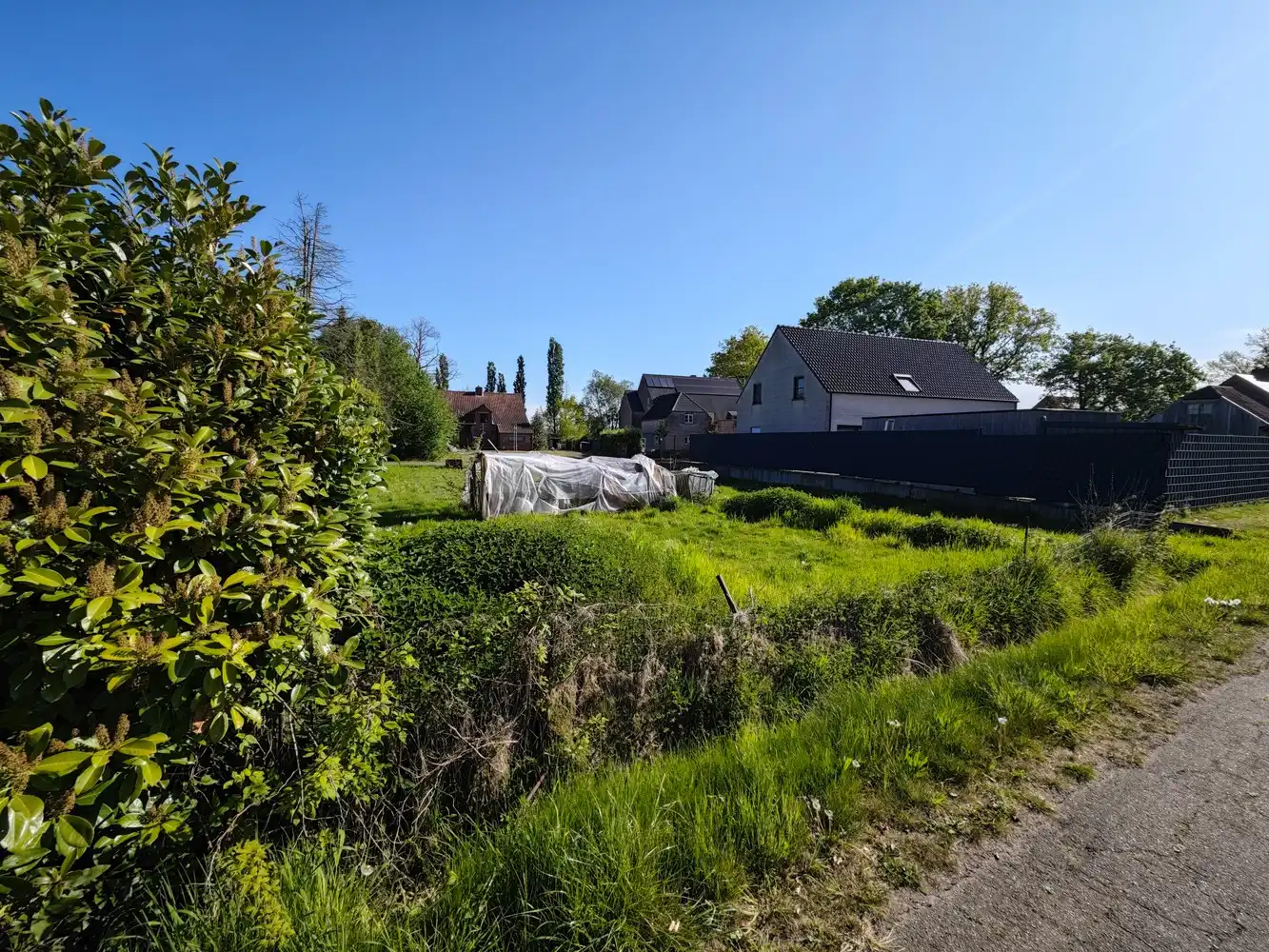 Te verkavelen perceel van 19a geschikt voor 3x open bebouwing foto 8