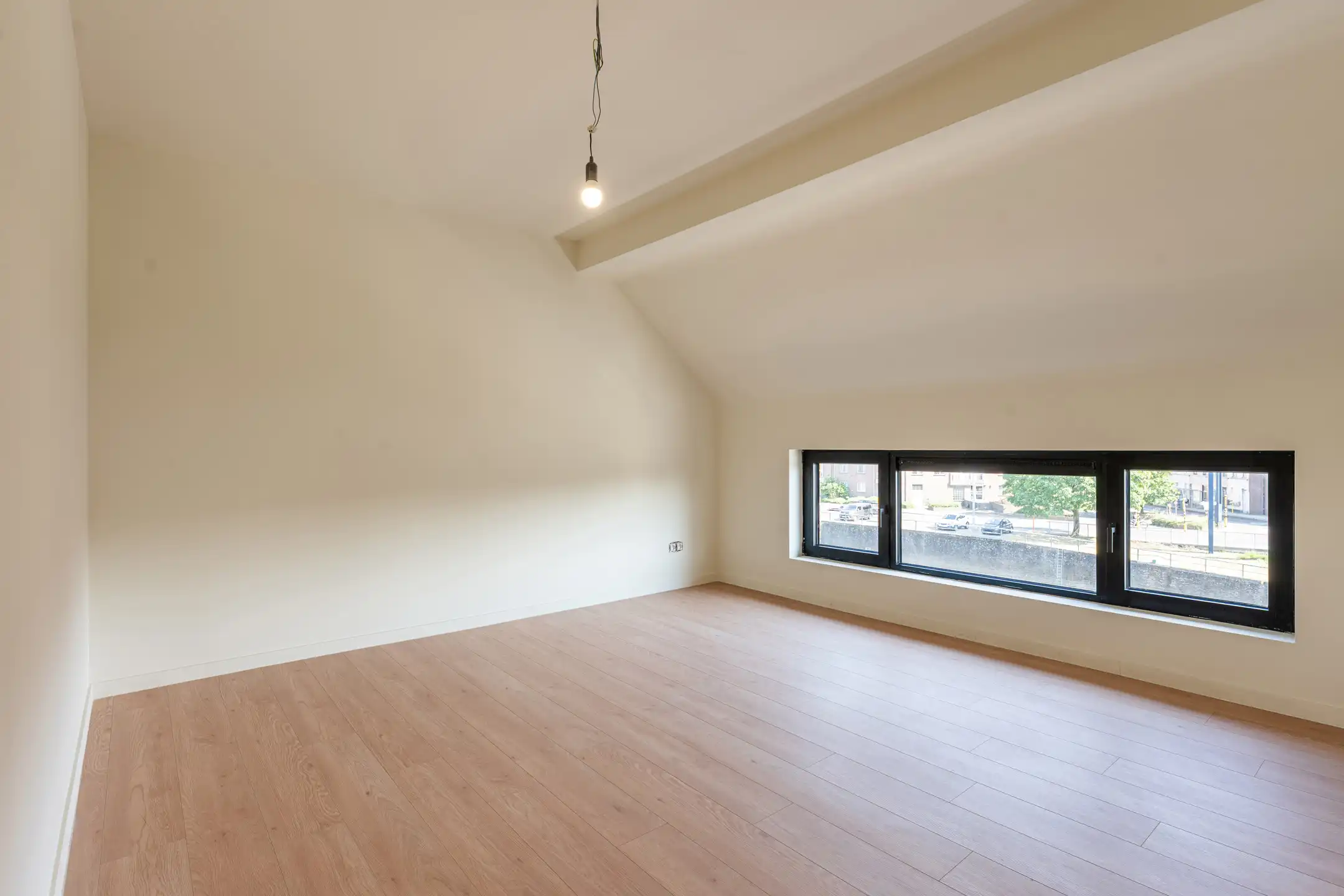 Totaal gerenoveerde woning met 3 slaapkamers en tuin (EPC A) foto 25