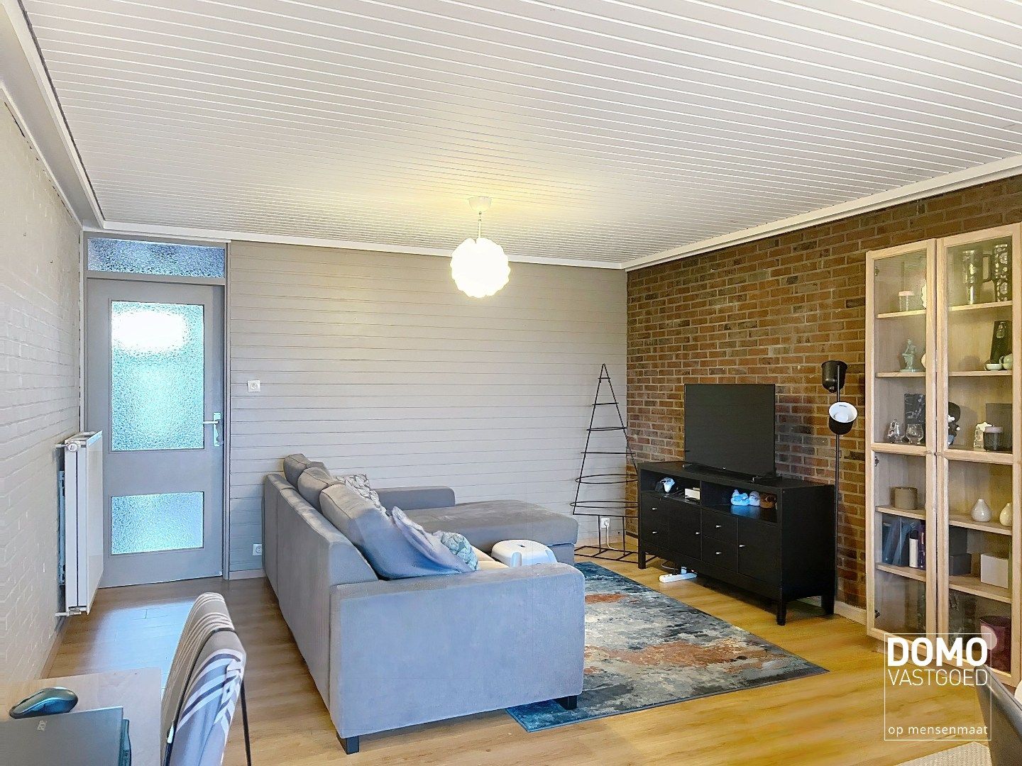 APPARTEMENT MET TERRAS IN HET CENTRUM VAN KERMT foto 2