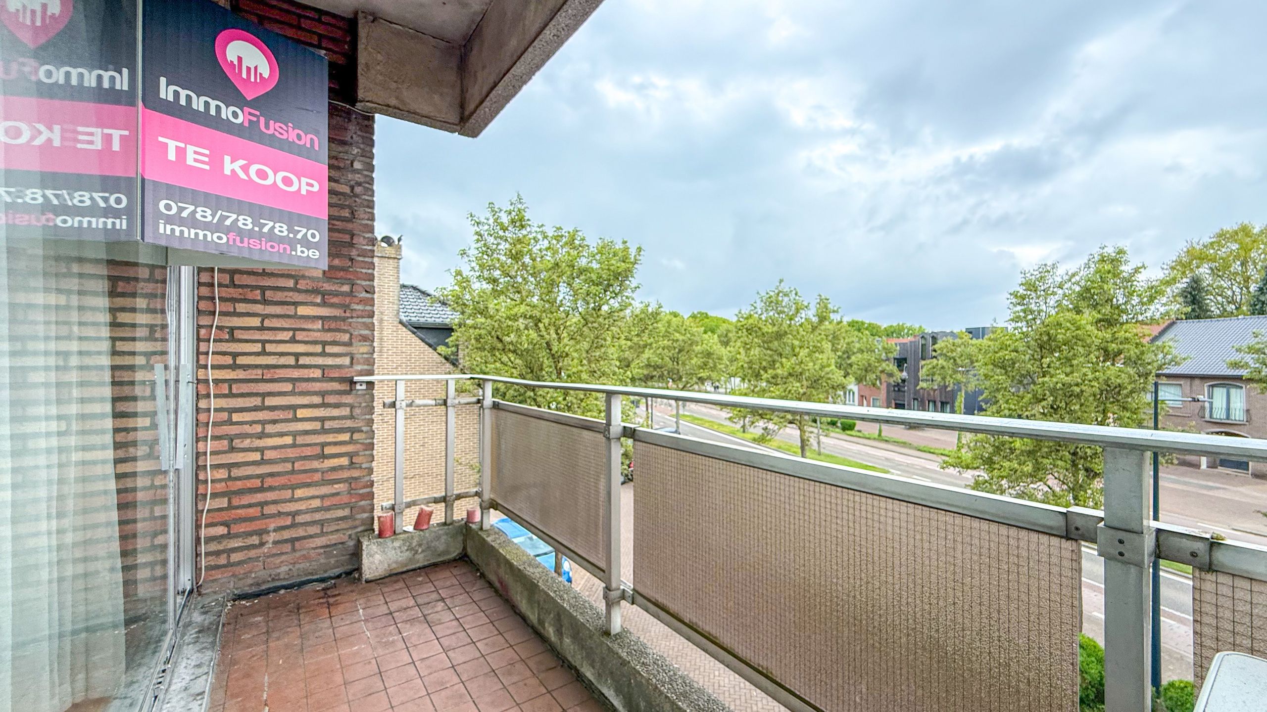 Ruim appartement met garage op topligging in Heusden-Zolder! foto 25