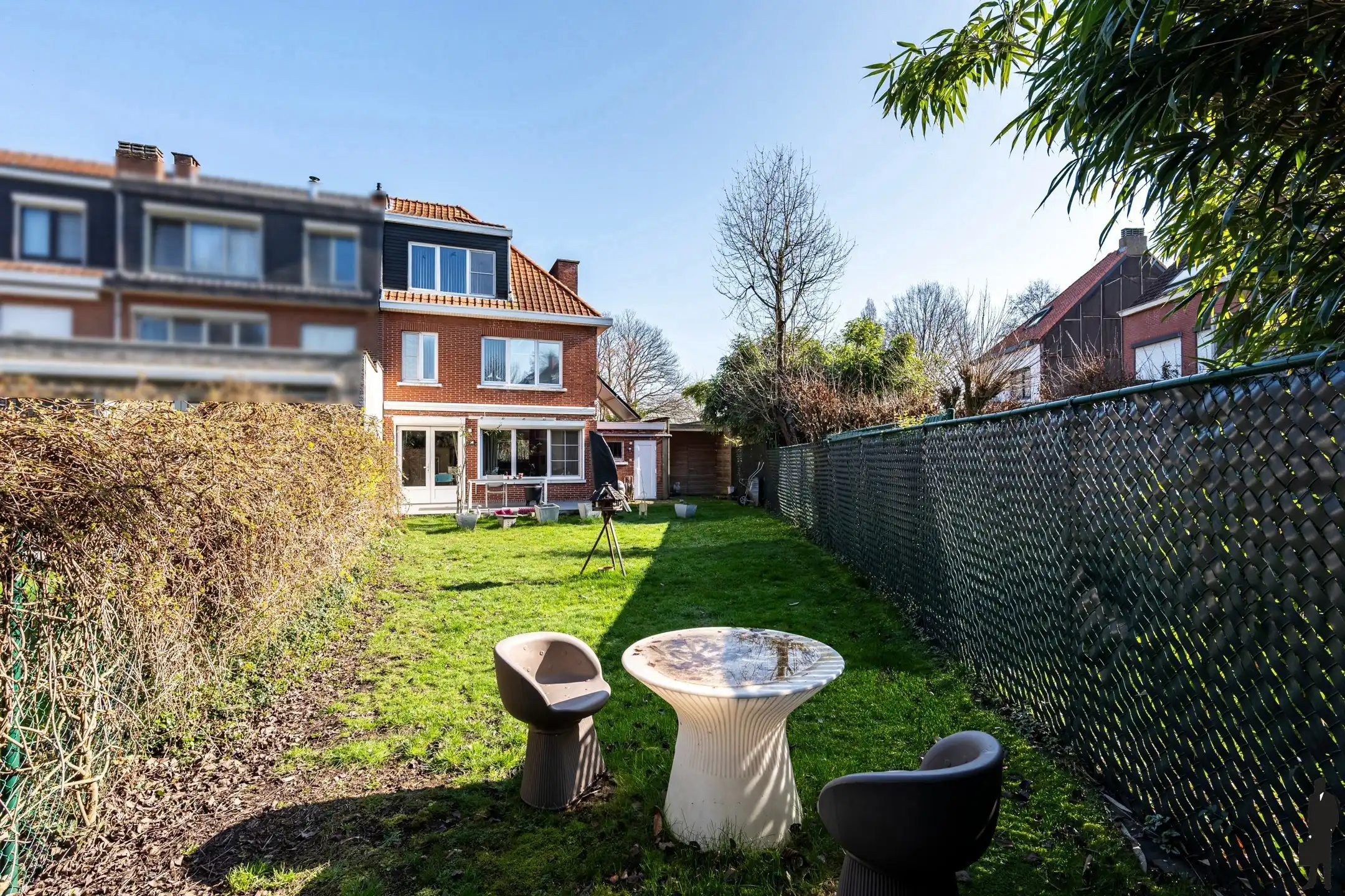 Instapklare HOB met 5 slpks, garage & zonnige tuin te Edegem foto 18