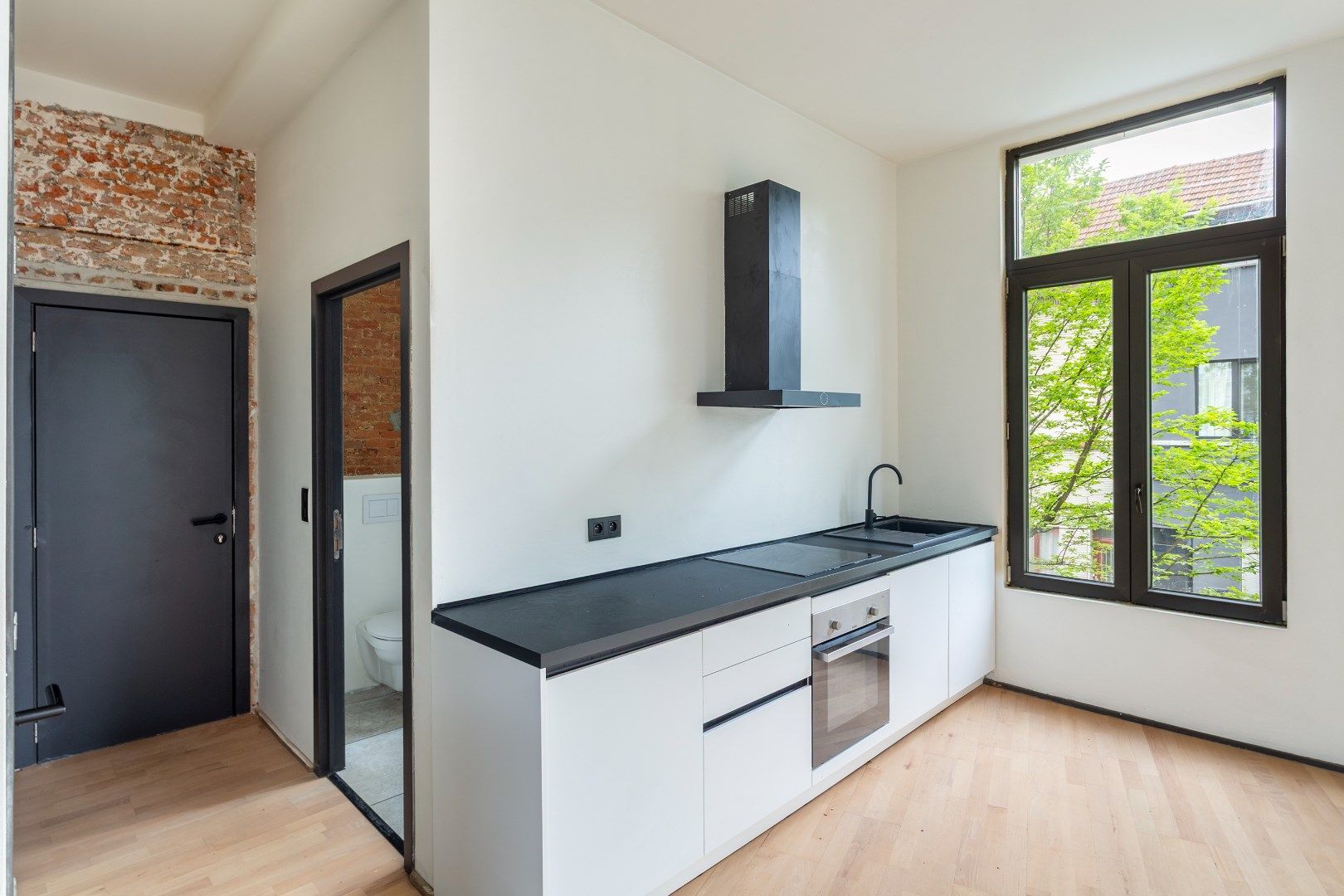 Kleinschalig renovatieproject op een zuchtje van Park Spoor Noord foto 8