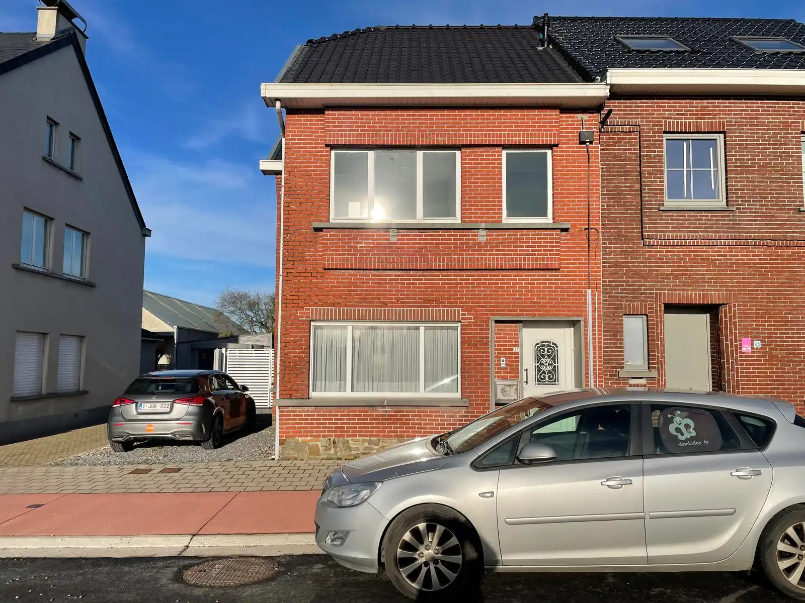 LEDE - Gerenoveerde HoB met grote tuin. foto {{pictureIndex}}