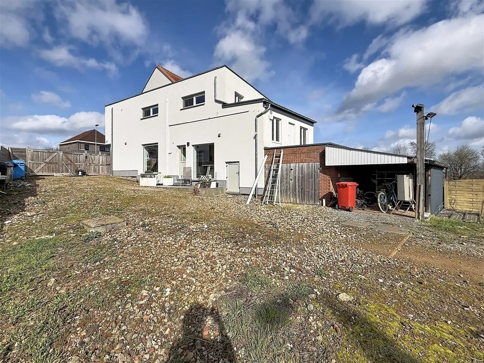 Gerenoveerde woning, 3 slpks, 2 bdks, opp 15a 80ca foto 35