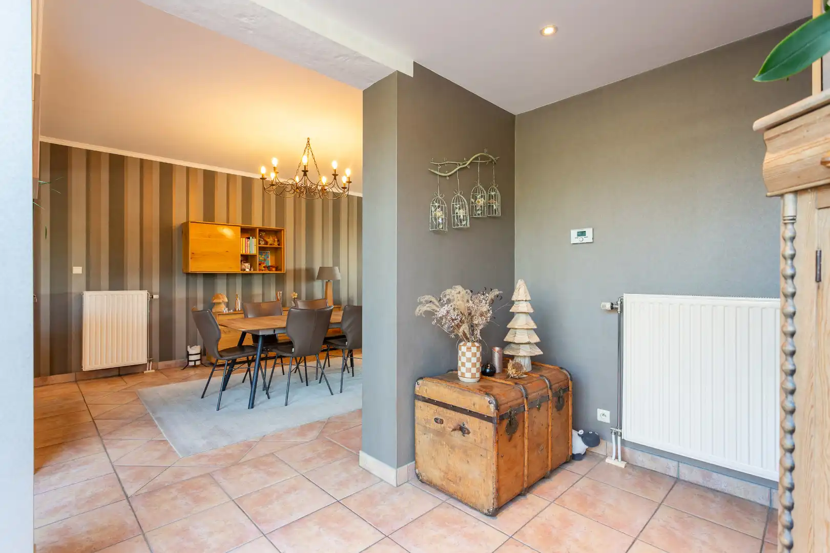 Instapklare driegevelwoning met 4 slpk te Lembeek foto 5