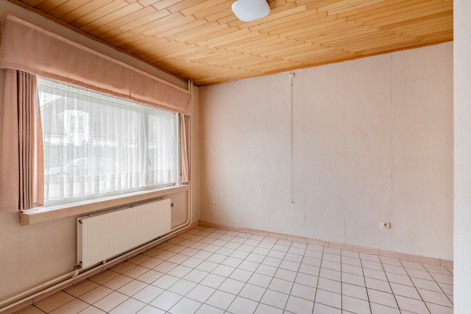 Ruime halfopen bebouwing foto 12