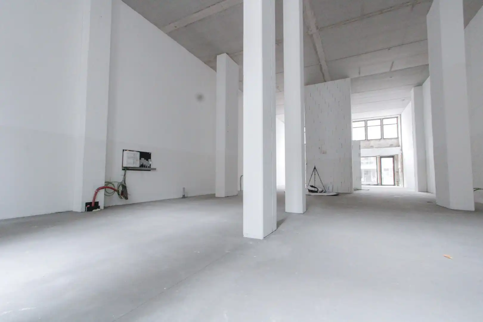 Prachtige winkel Lippenslaan 217 te huur (minimum 50% verplichting horeca of voeding) foto 14