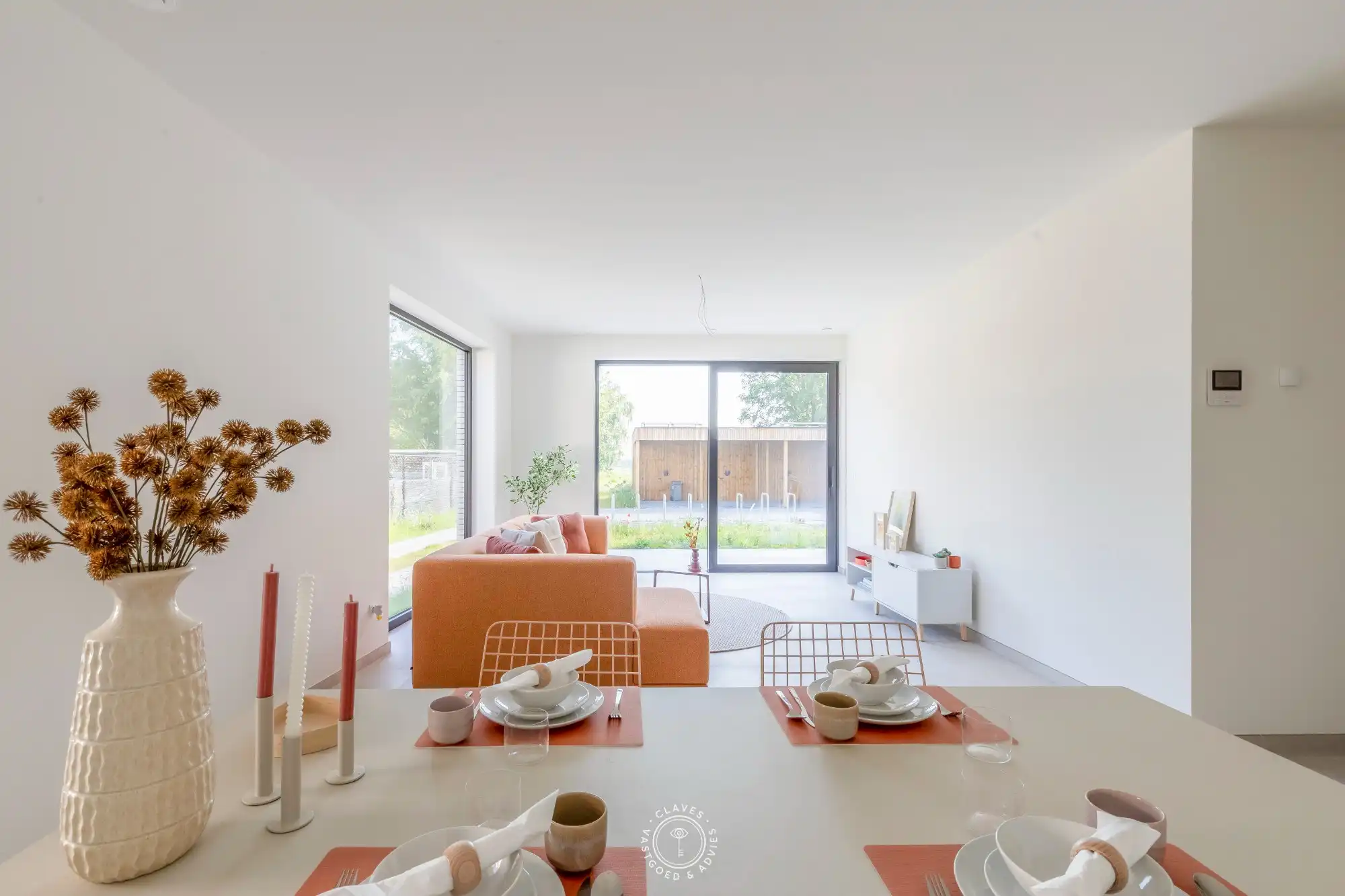 Deluxe drieslaapkamerappartement met privatieve tuin foto 6
