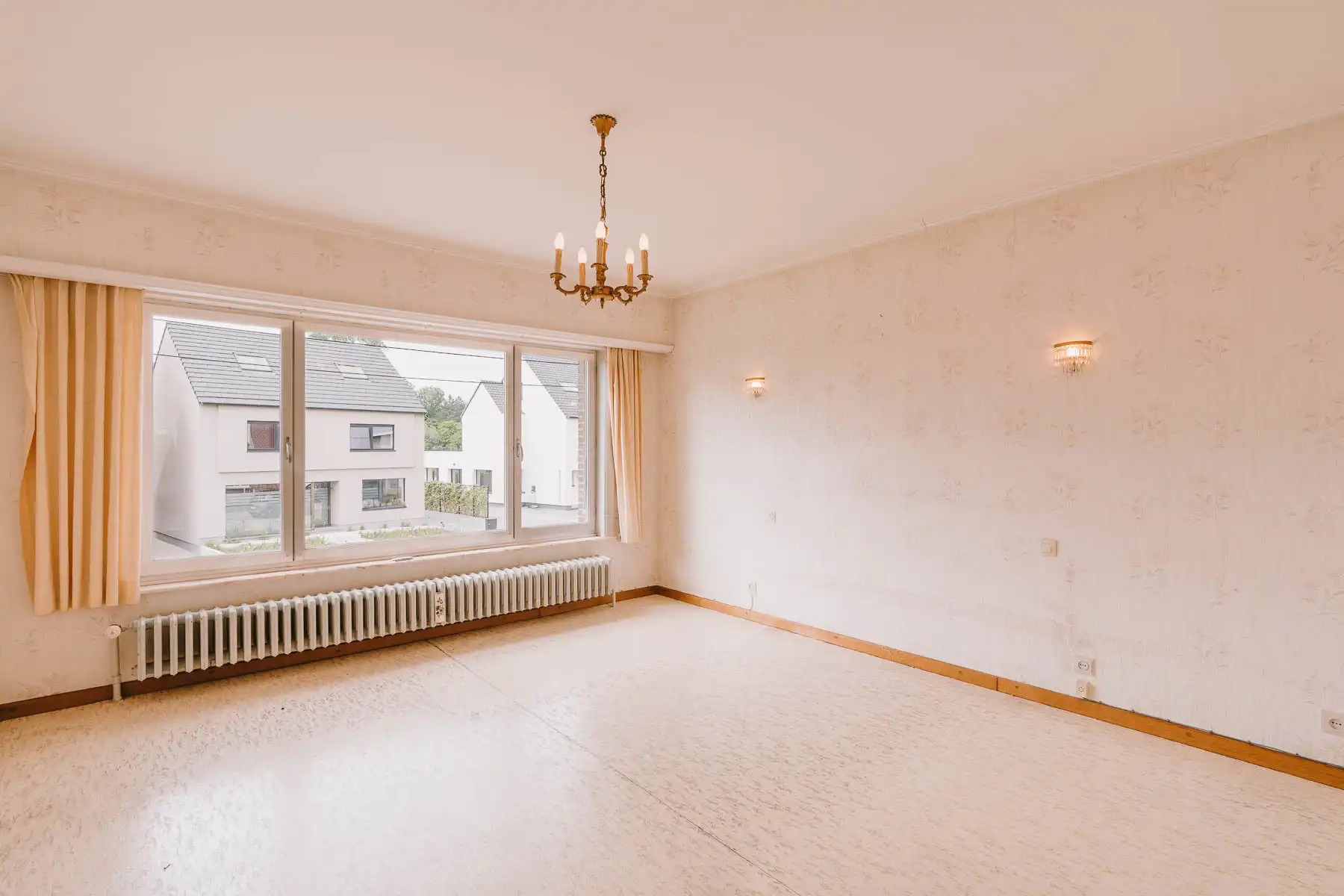 Charmante woning met potentieel op toplocatie in Wezemaal  foto 13