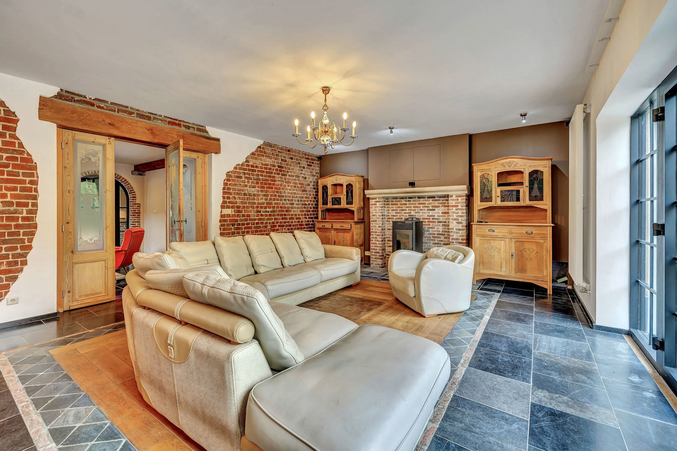 Unieke landelijke woning met zwembad te huur foto 6