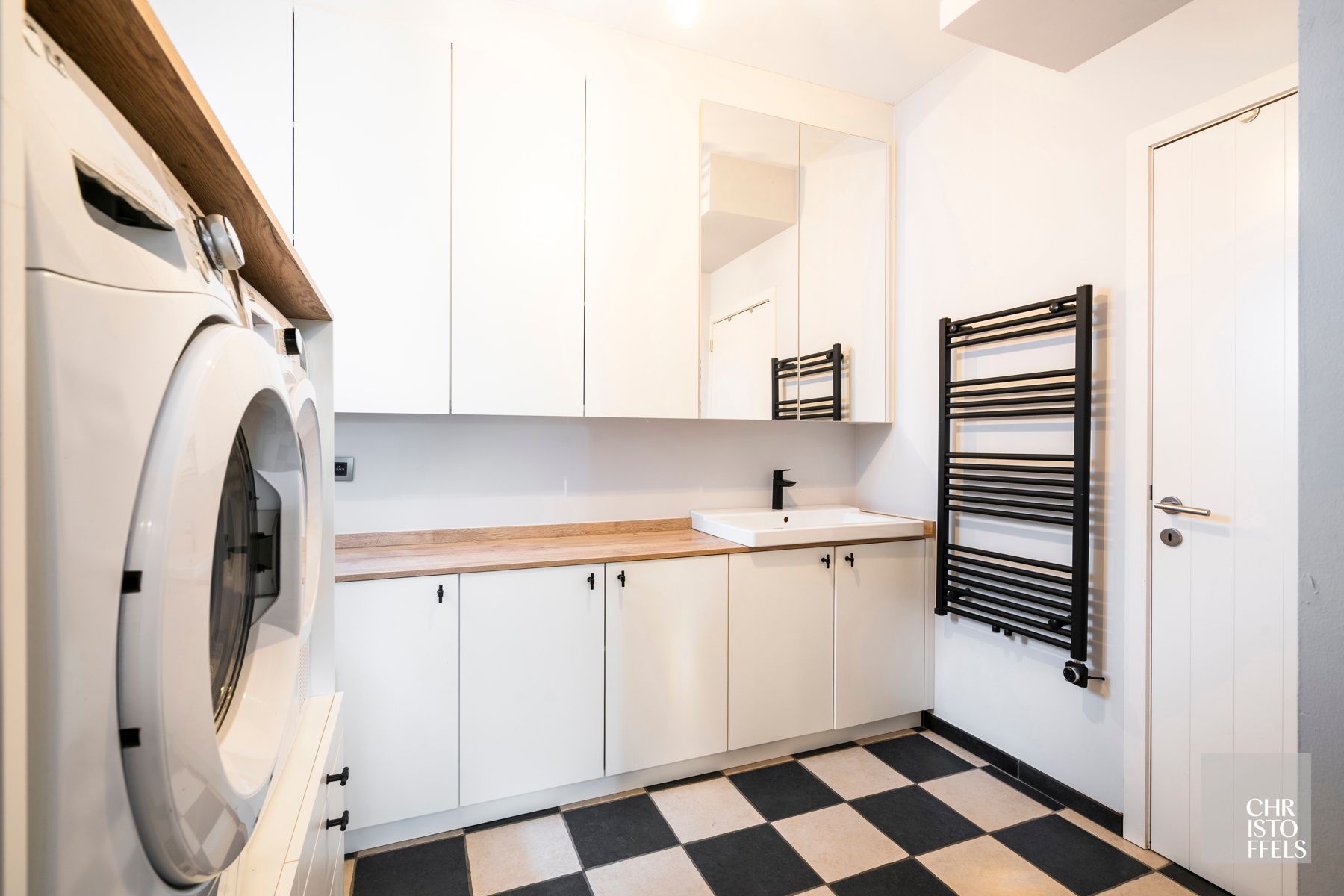 Rustig en centraal gelegen energiezuinige woning in pastorijstijl foto 18
