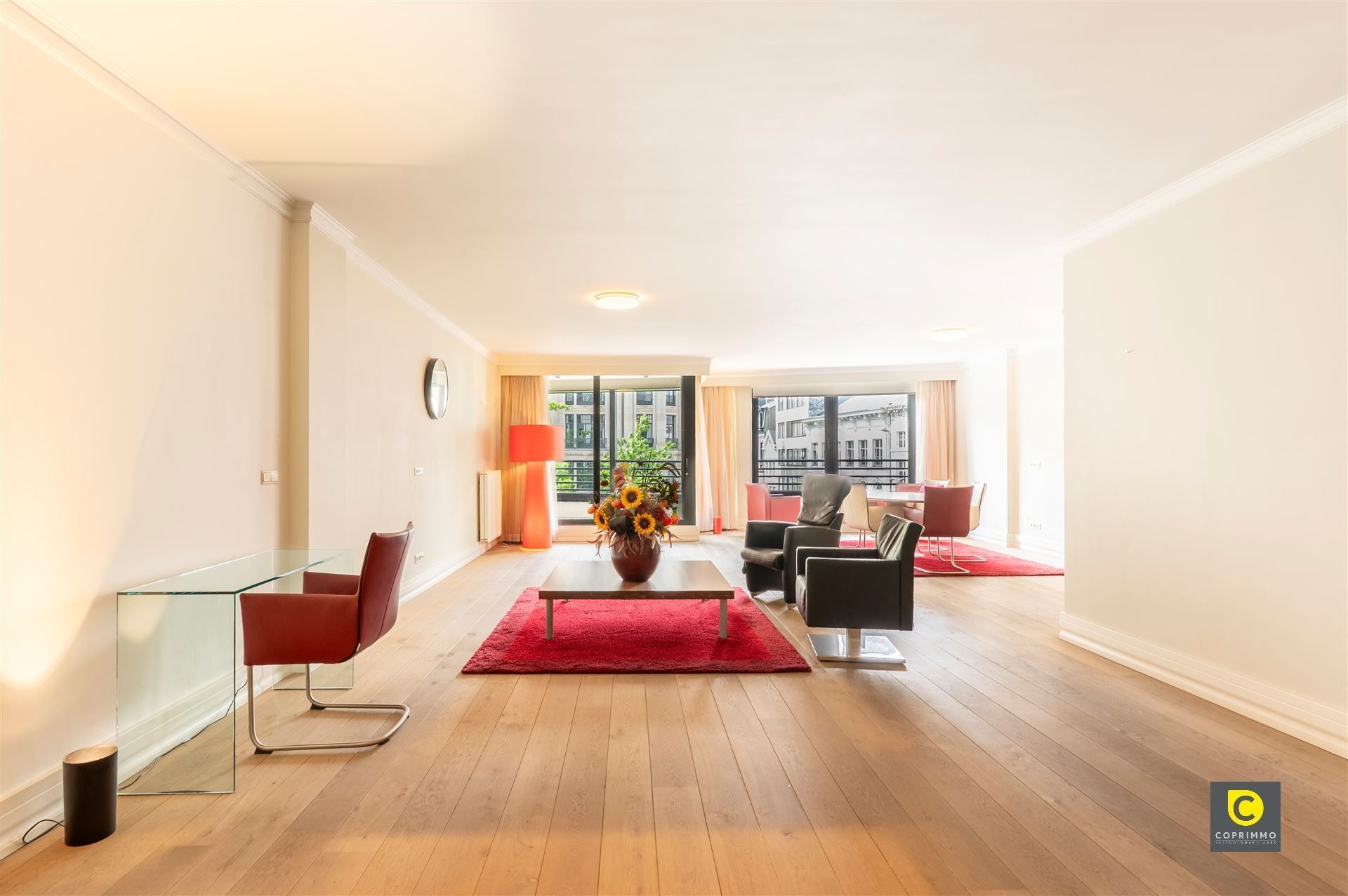 Royaal 2-slpk appartement op de Meir foto 2