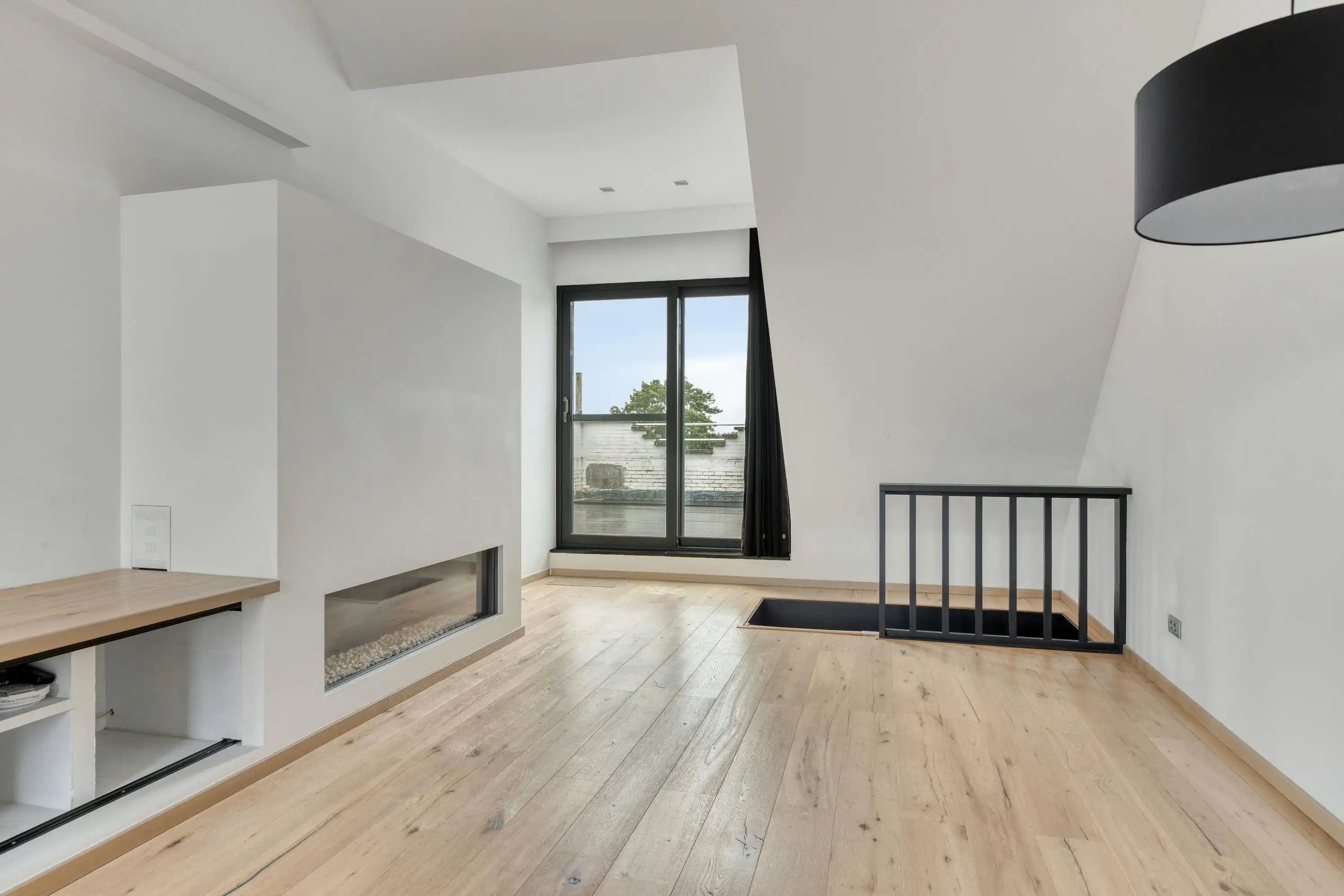 Instapklaar duplexappartement met ruim terras en garage  foto 24