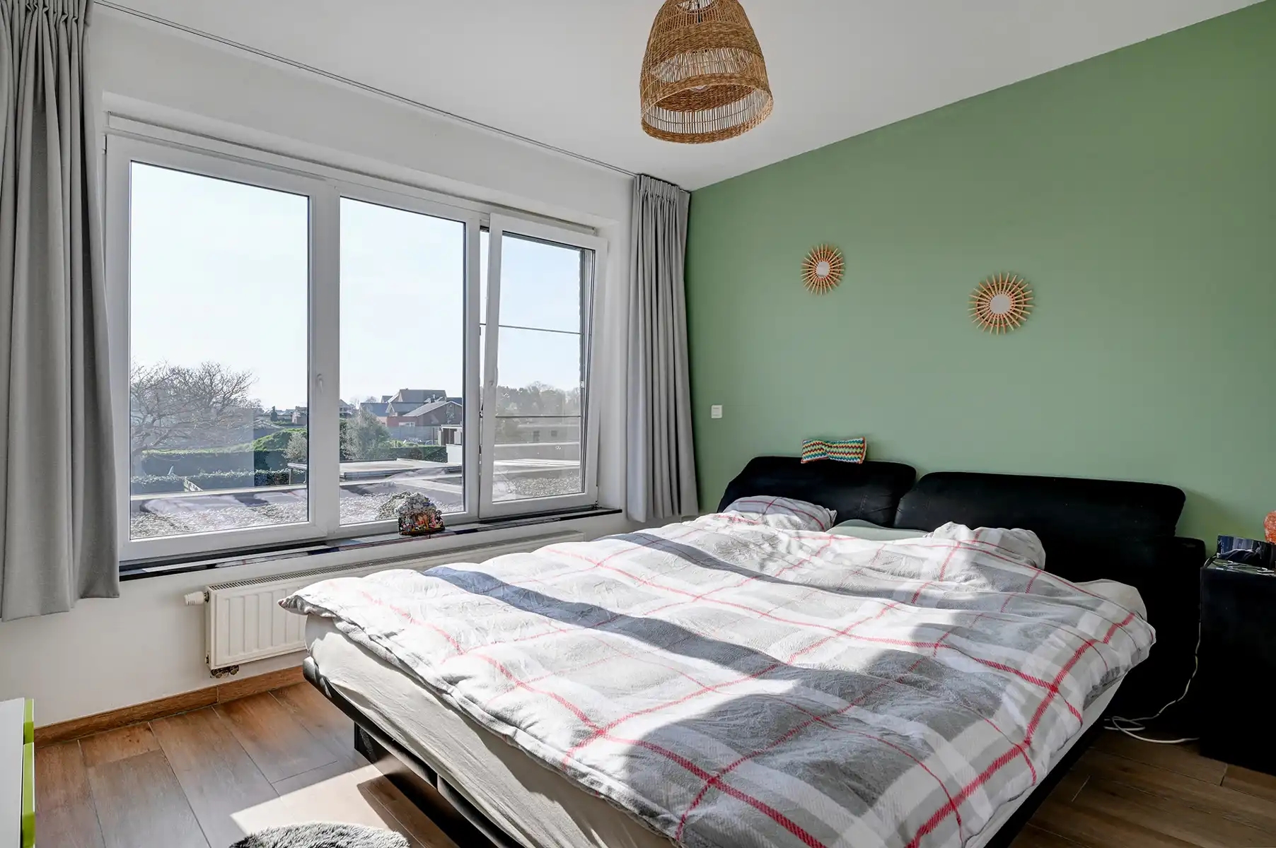 Moderne, lichtrijke gezinswoning met 3 slaapkamers nabij groene omgeving !!! foto 14