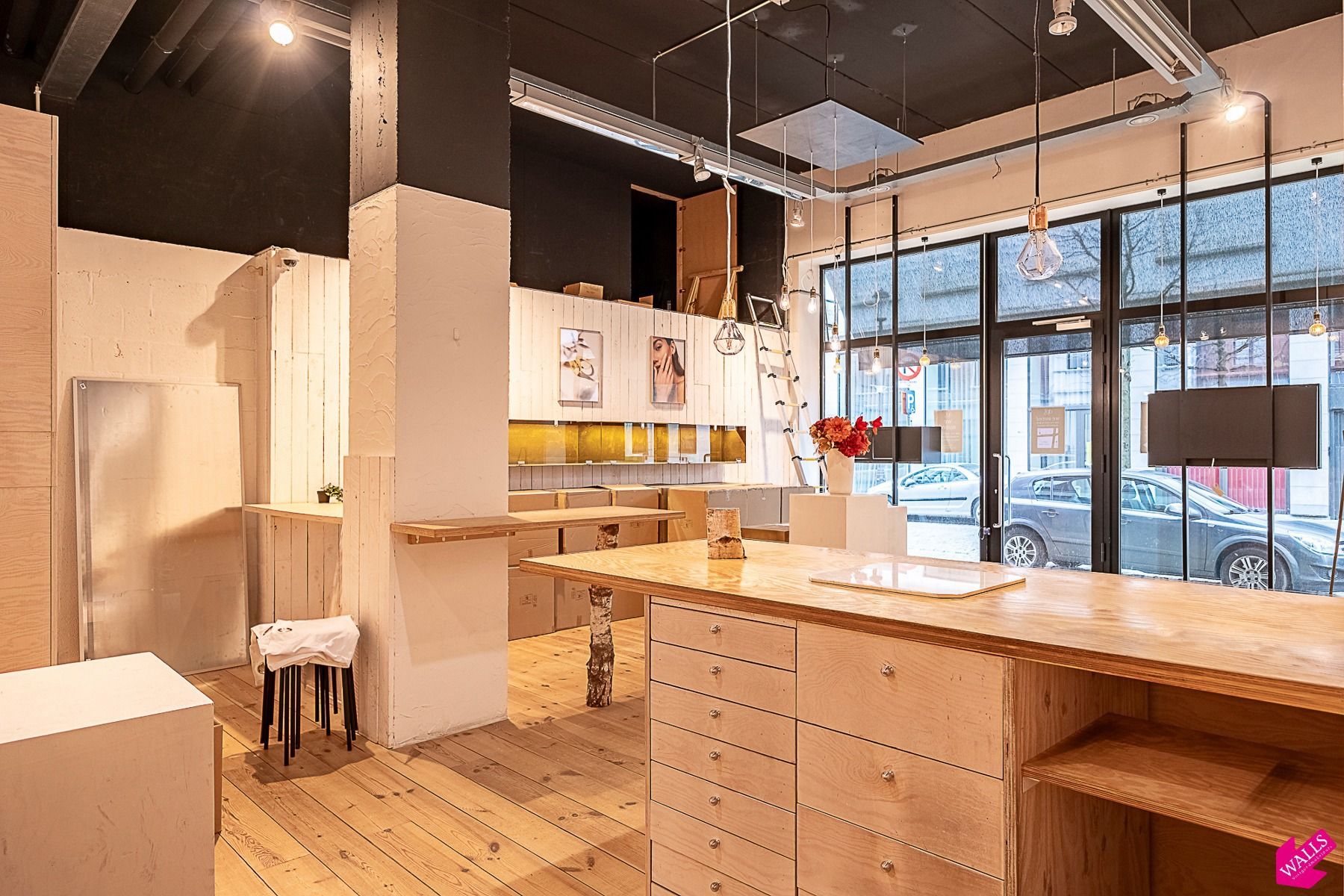 Mooie winkel tegenover ModeNatie foto 6