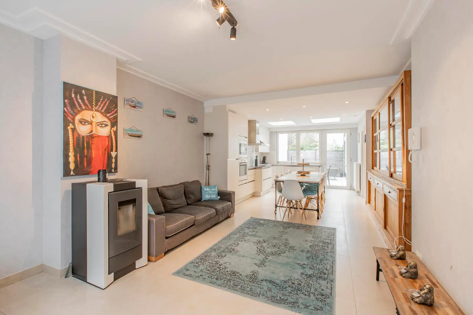 Ruime woning met garage en stadstuin foto 4