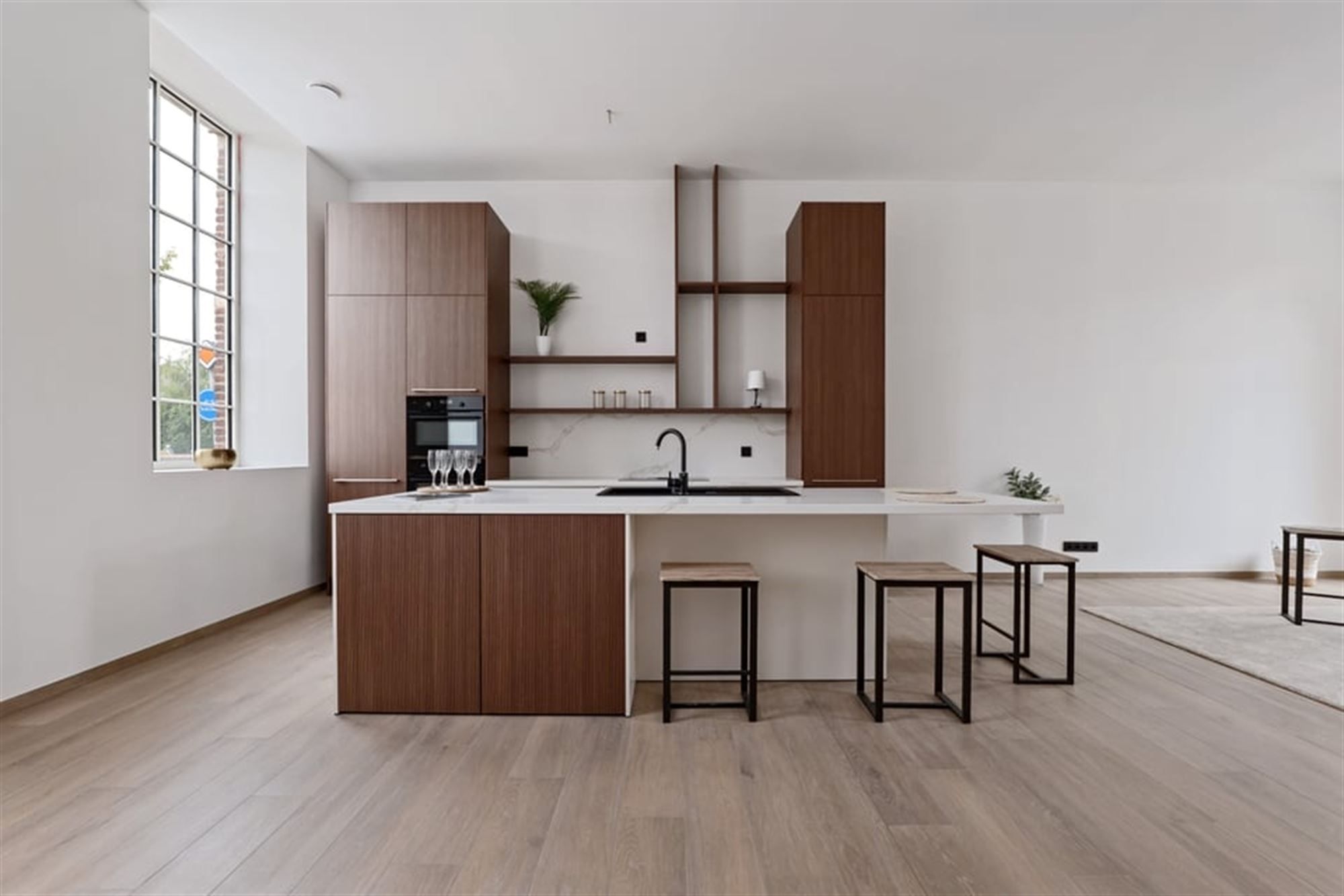 EXCLUSIEF WONEN IN EEN GERESTAUREERDE VIERKANTSHOEVE foto 15