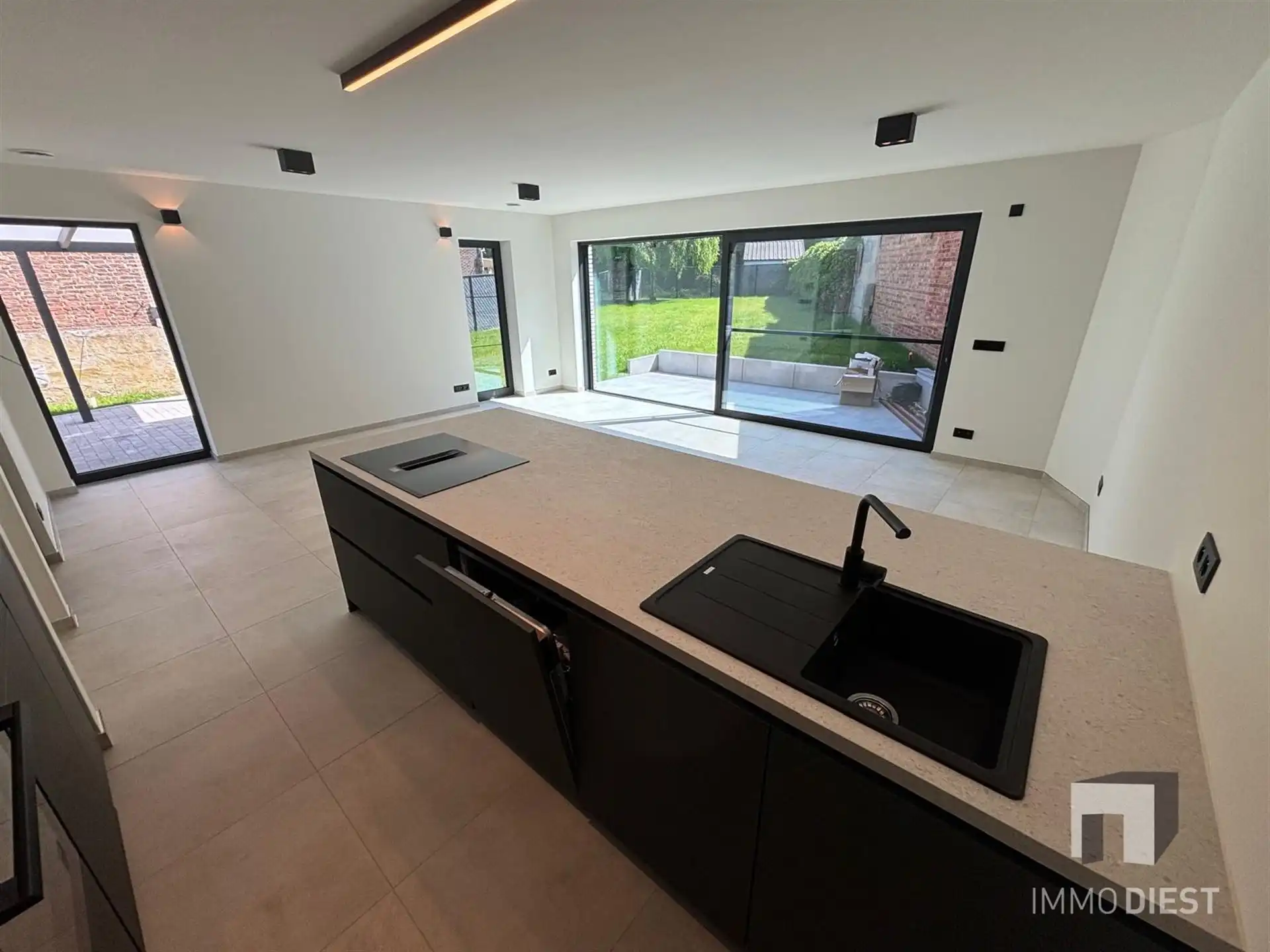Unieke BEN-woning te huur rand Diest foto 16