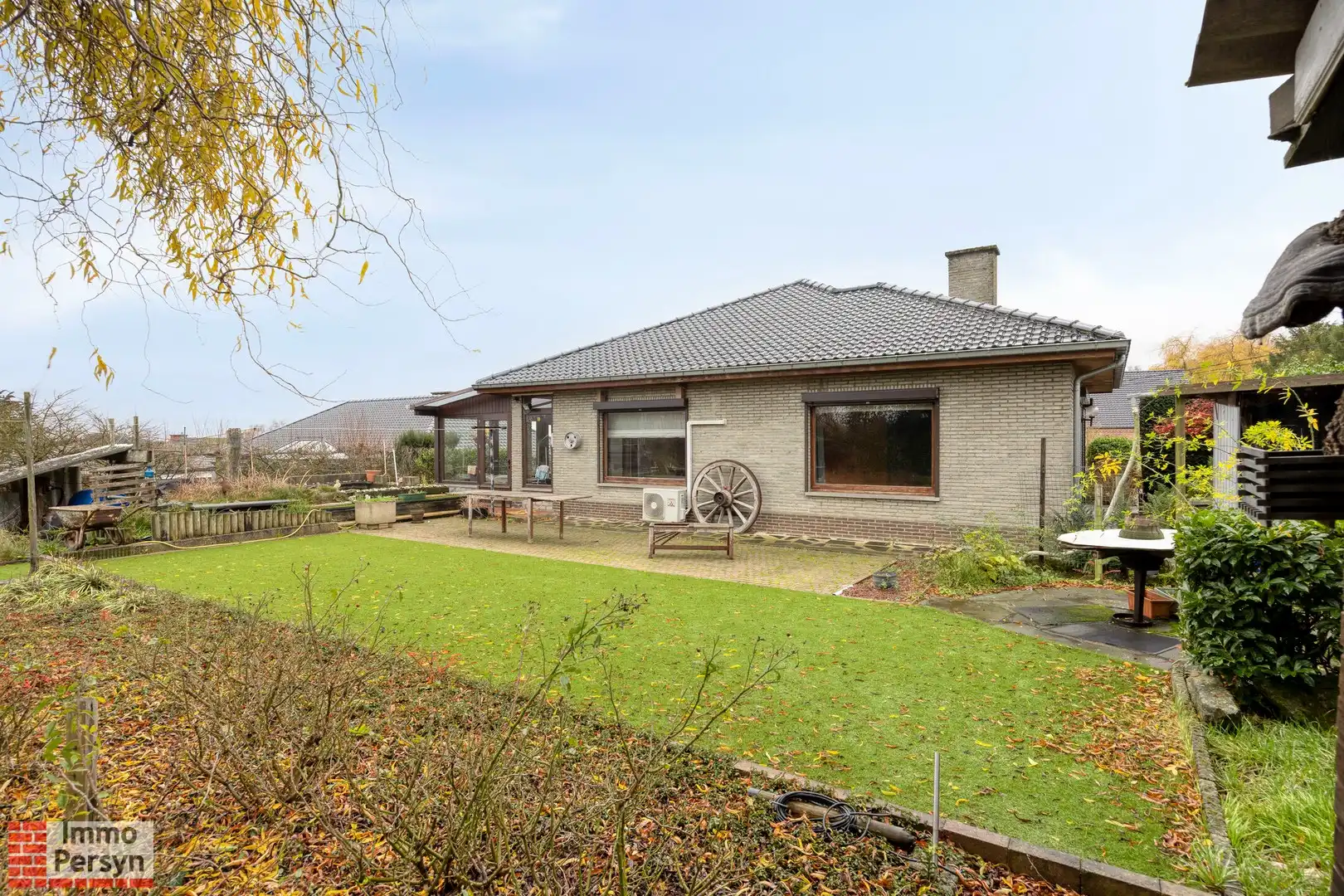 Charmante open bebouwing met praktische indeling in een rustige omgeving foto 33