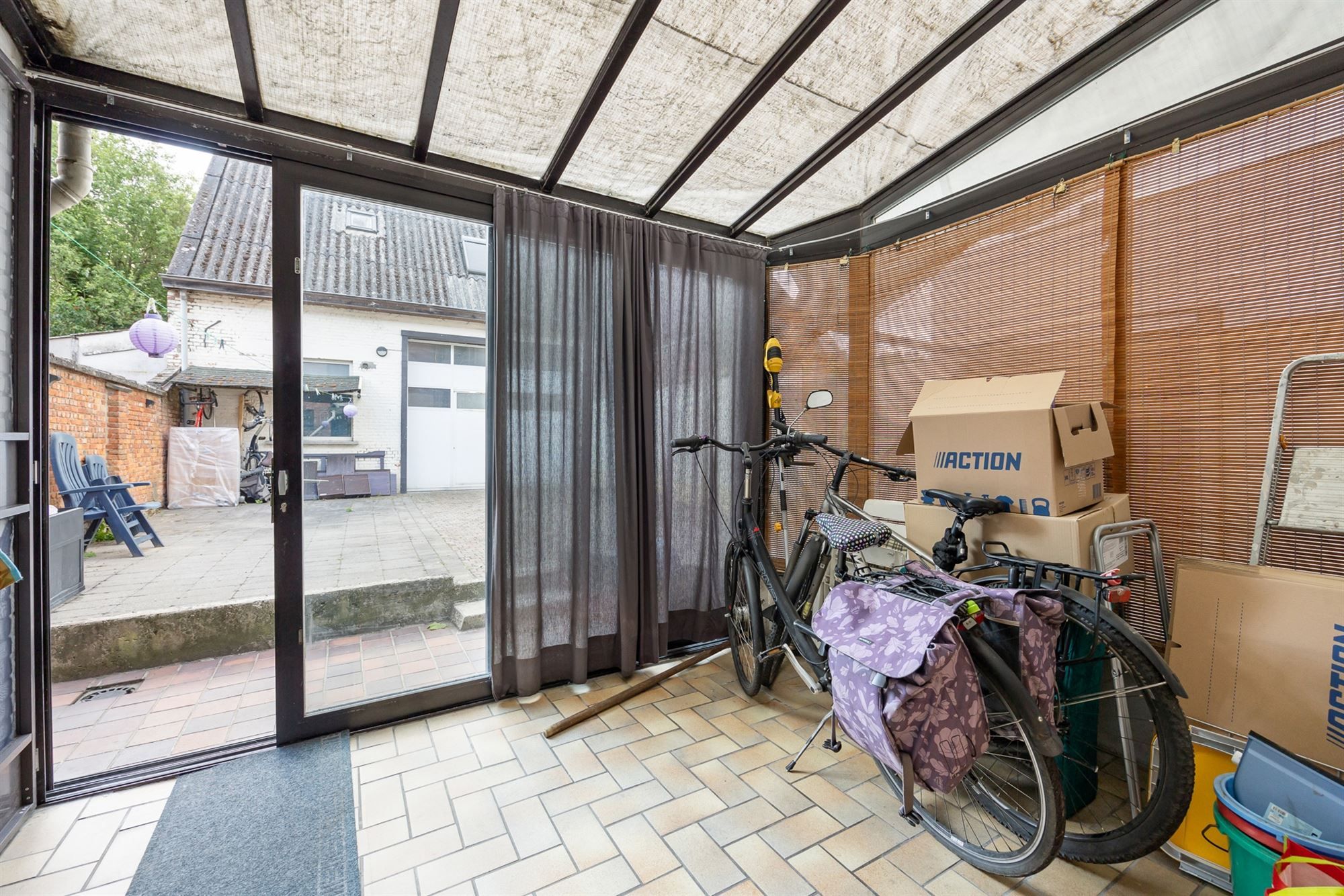 Te renoveren woning met magazijn in Mechelen-Zuid foto 14