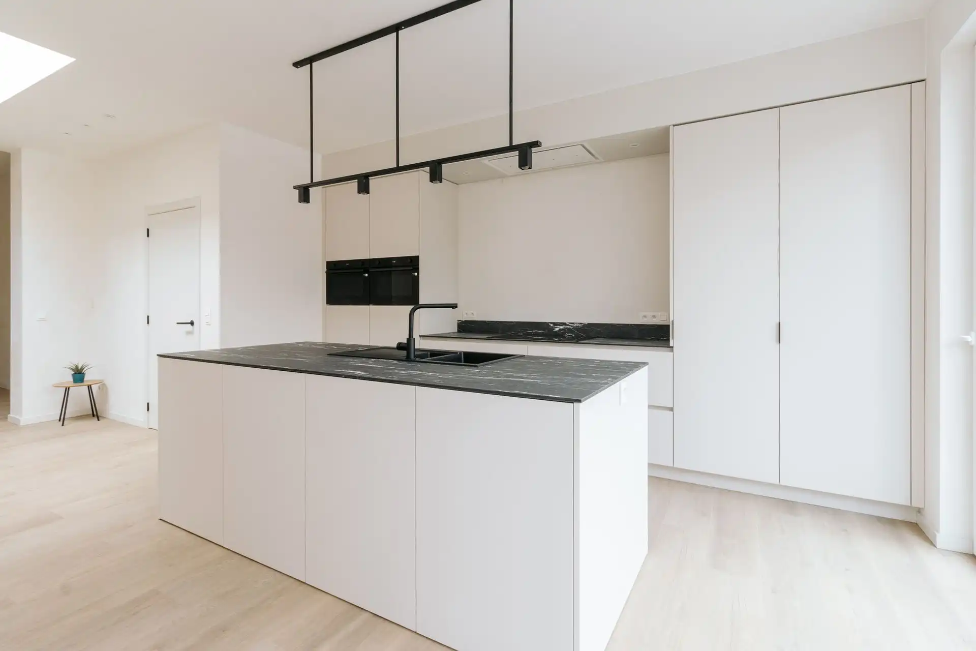 Prachtig gerenoveerde woning met 3 slaapkamers en tuin foto 7