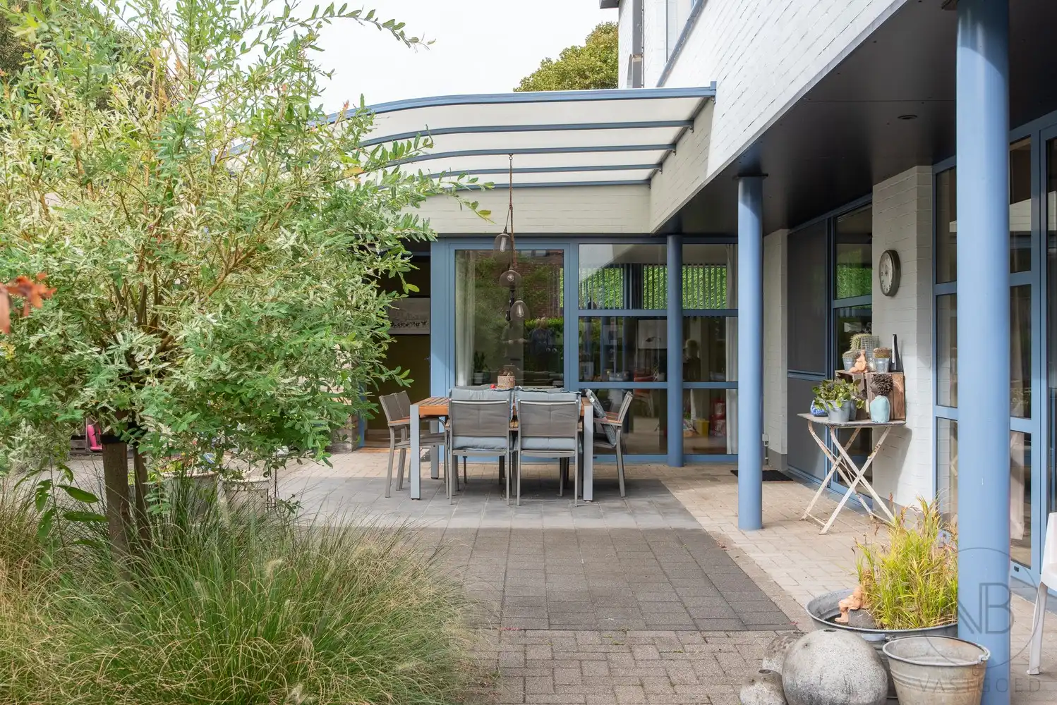 Moderne villa  met zwembad op toplocatie in Genk - instapklaar en future-proof foto 42