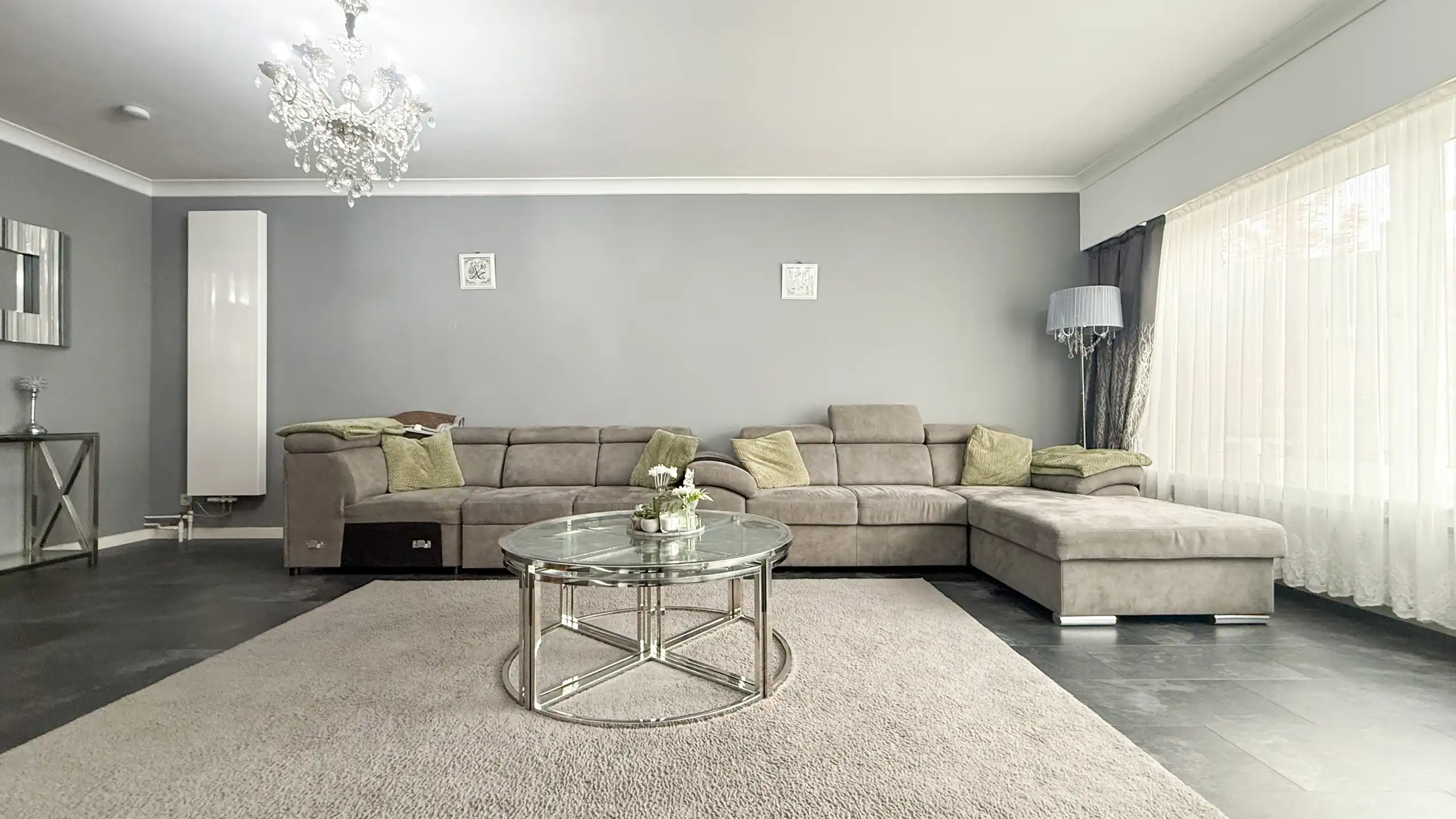 Volledig gerenoveerde woning met 3 slpks + garage en tuin! foto 6
