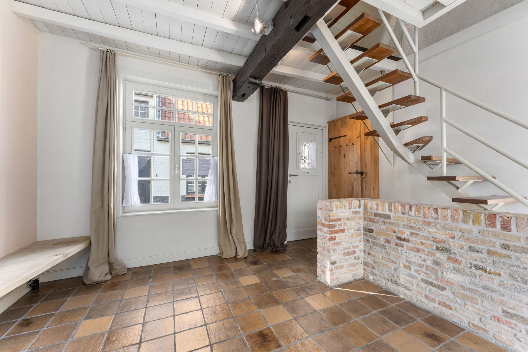 Instapklare woning op een goede locatie nabij centrum Brugge foto 6
