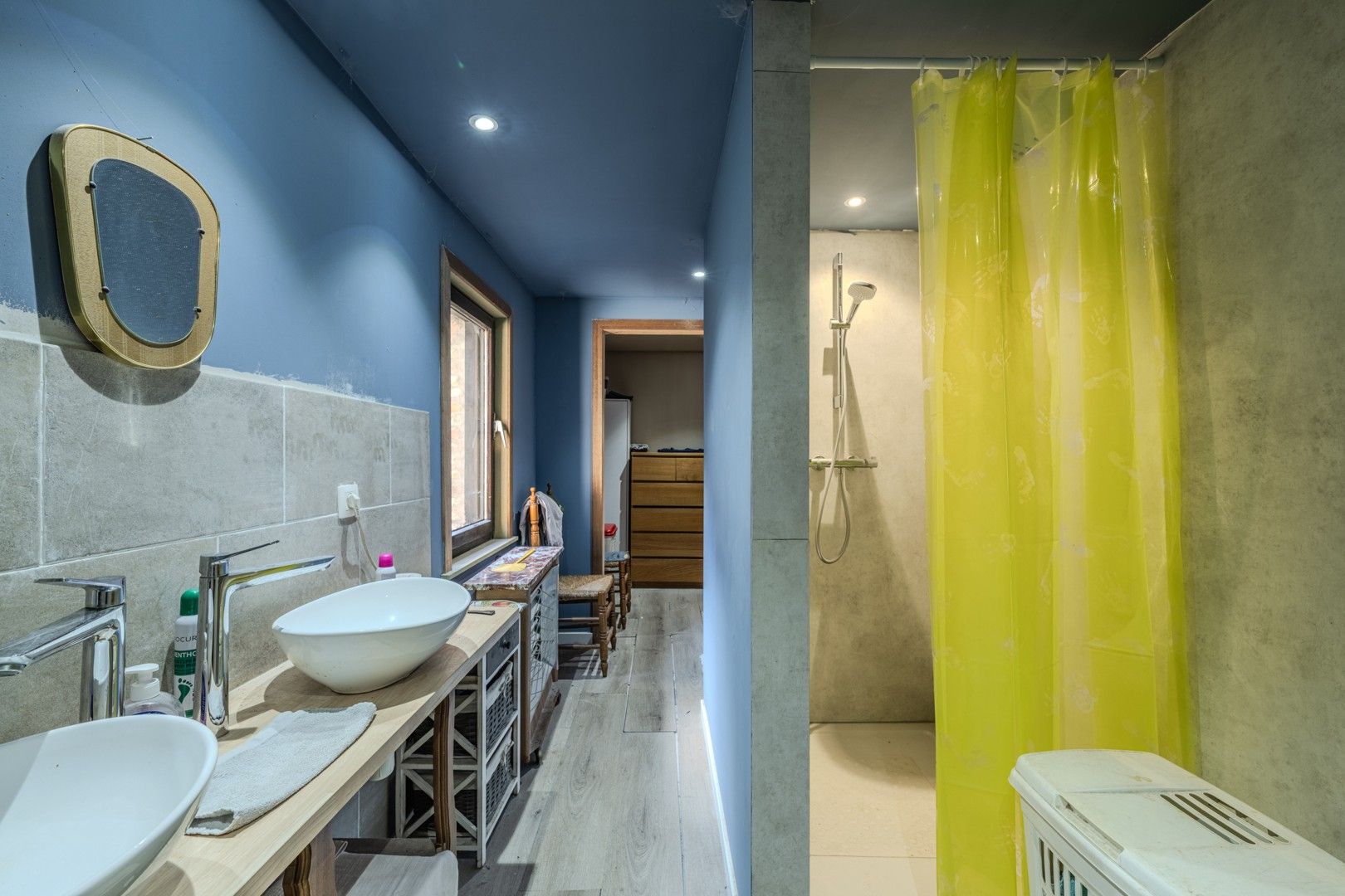 Woning met ruime loods van 280 m² foto 10