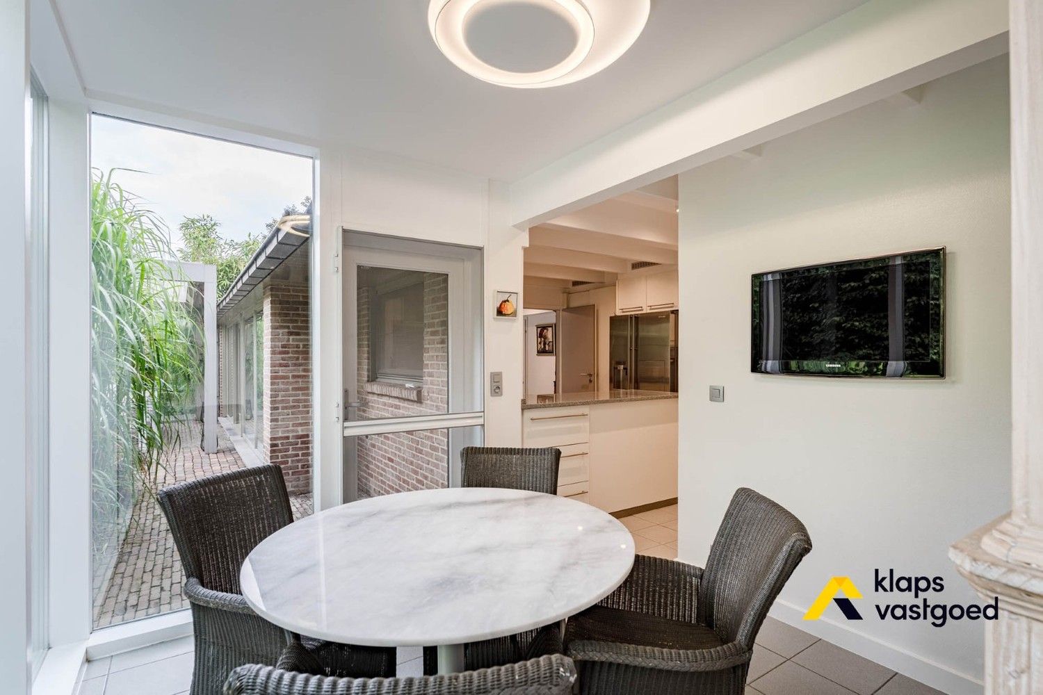 WONING MET PRAKTIJKRUIMTE EN PARKTUIN OP 21 ARE foto 18