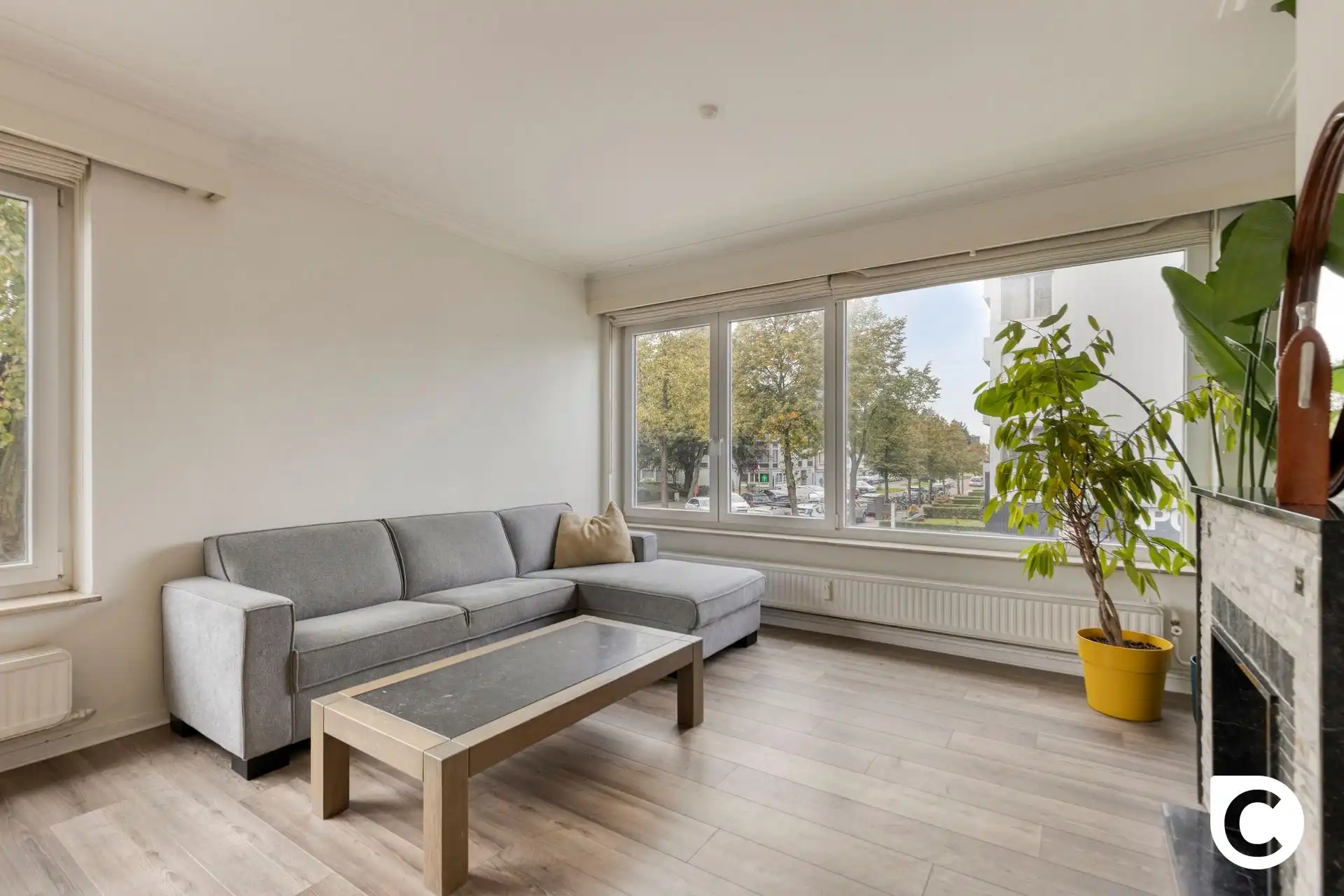 Appartement : 2 slk + T  foto 2