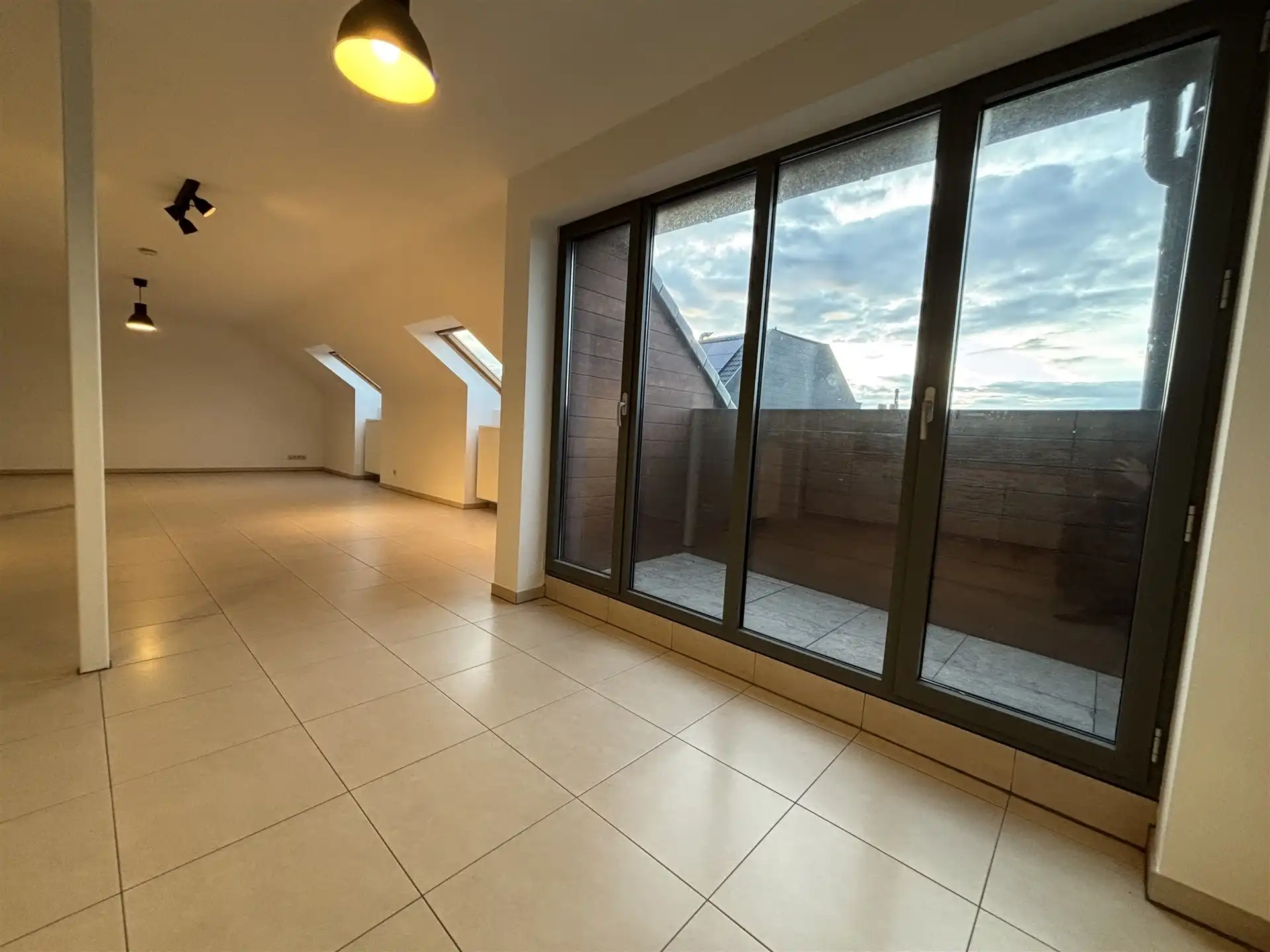 Ruim appartement met 2 slaapkamers in centrum Merchtem  foto 16