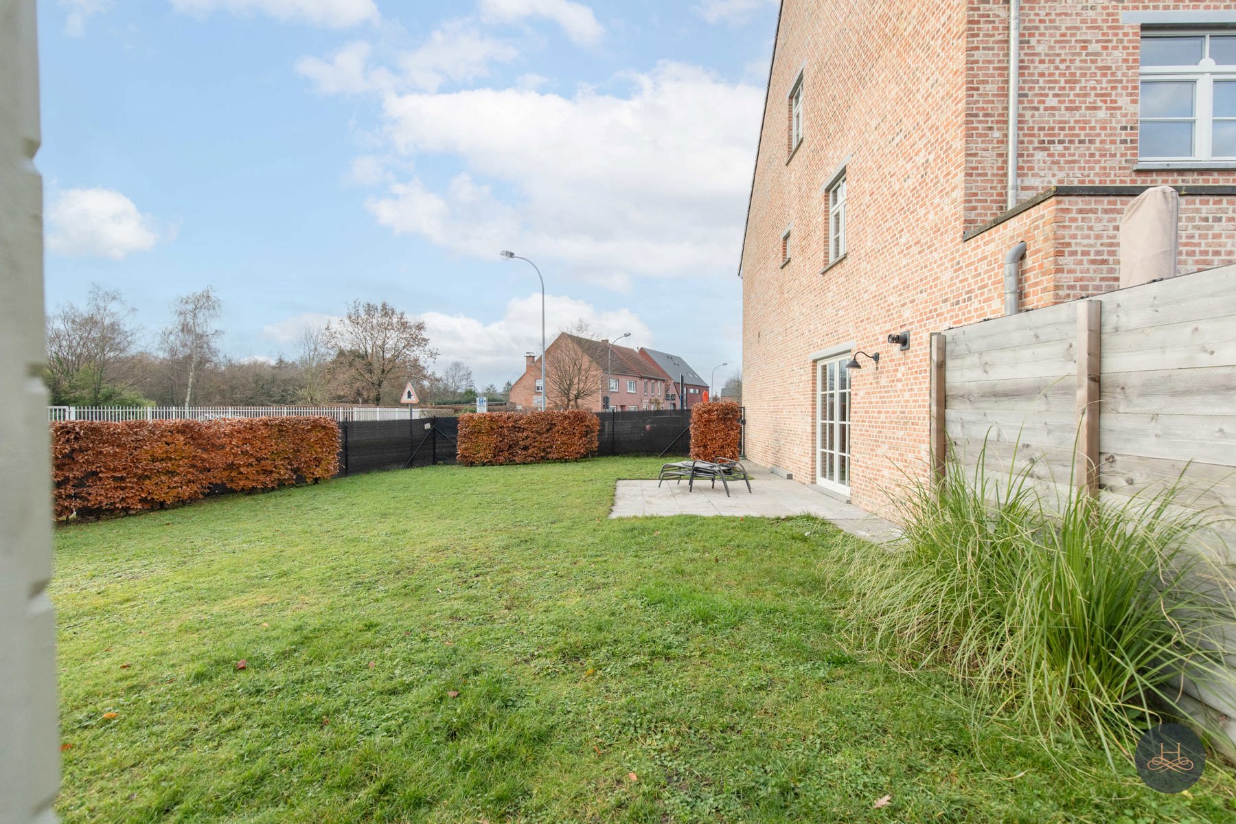 Instapklare gezinswoning met leuke tuin foto 27