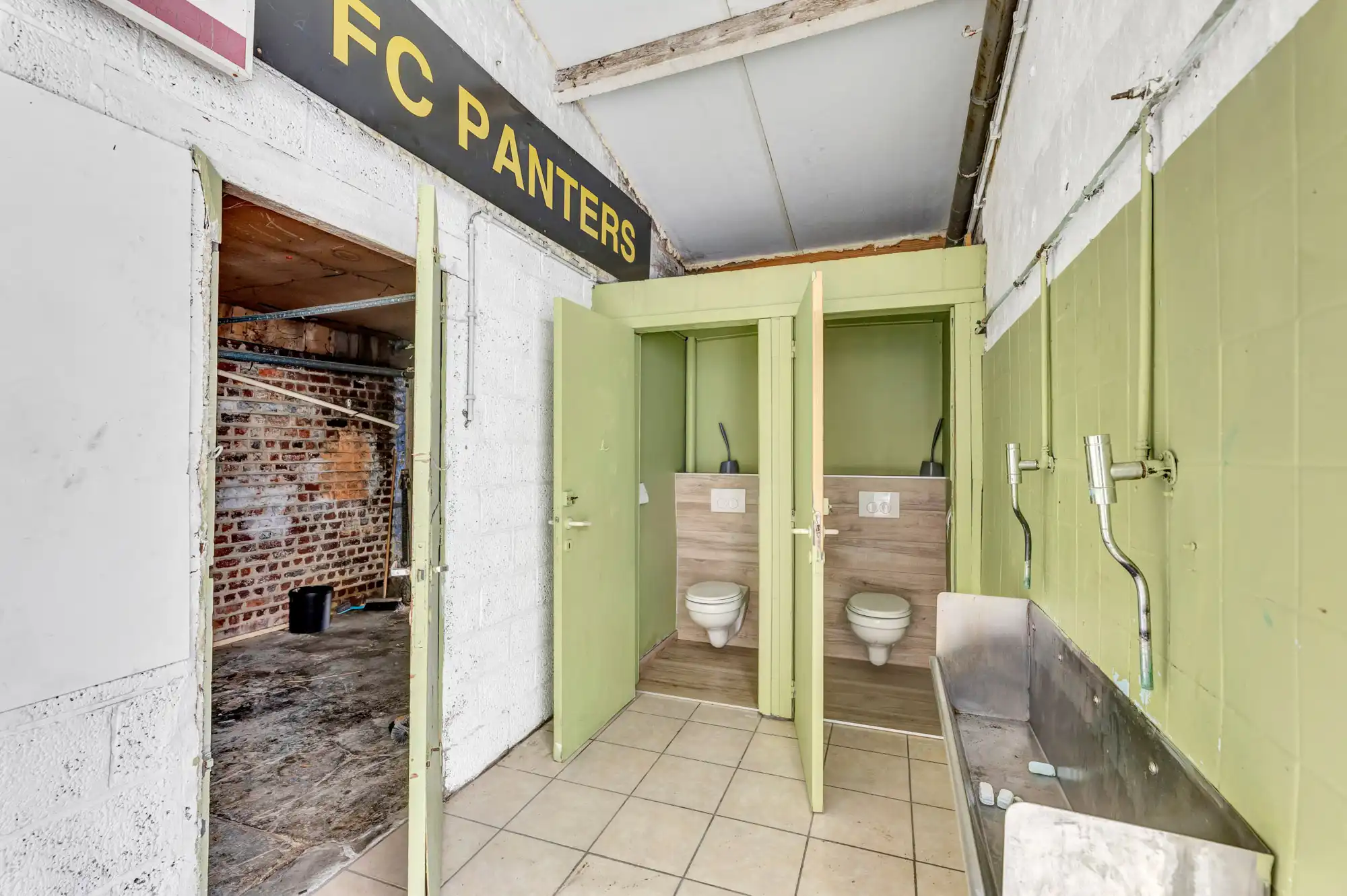 Te renoveren café/woning nabij station Denderleeuw foto 13