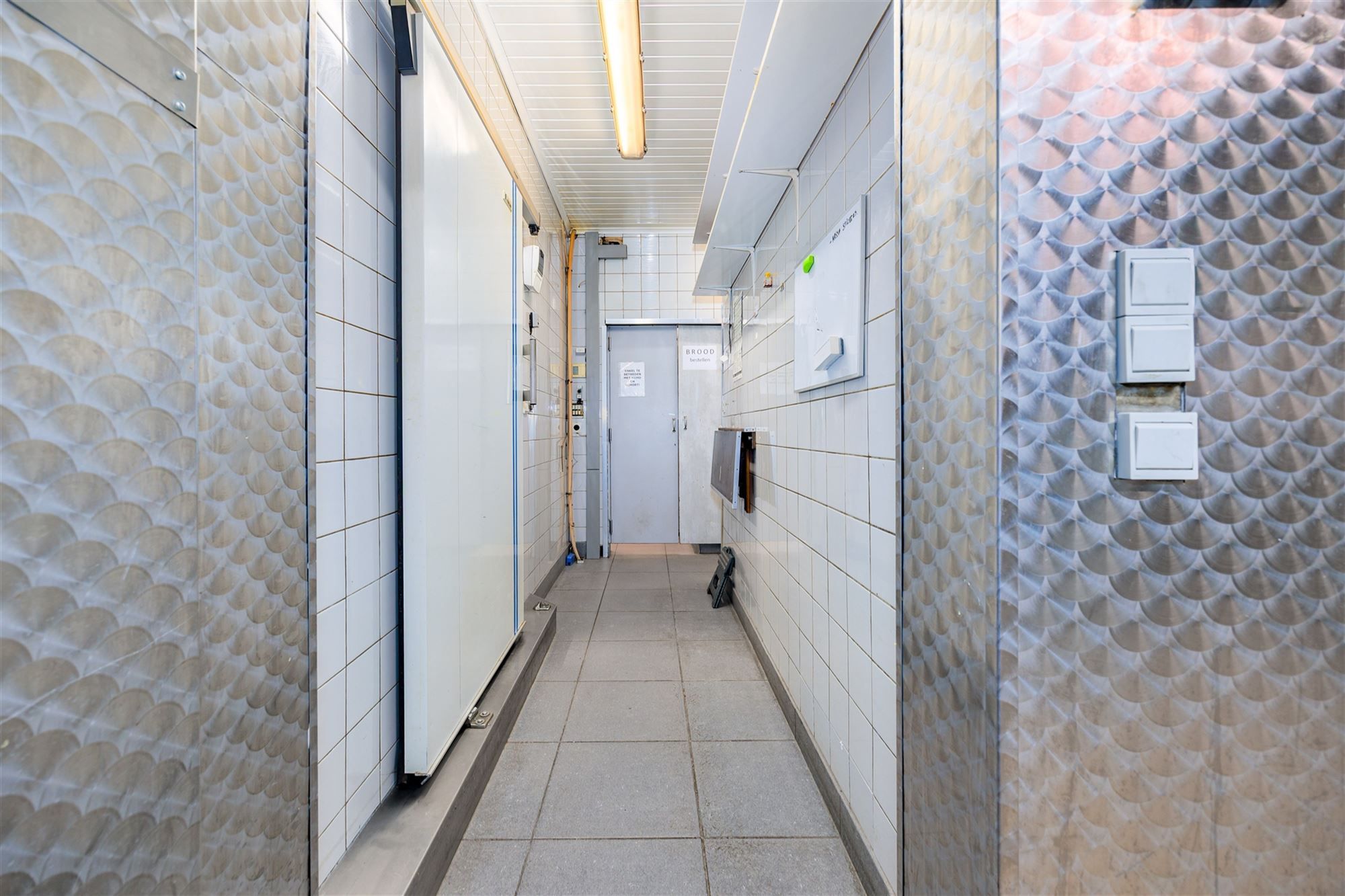 Vergund opbrengsteigendom - handelsglvl + 2 appt foto 17