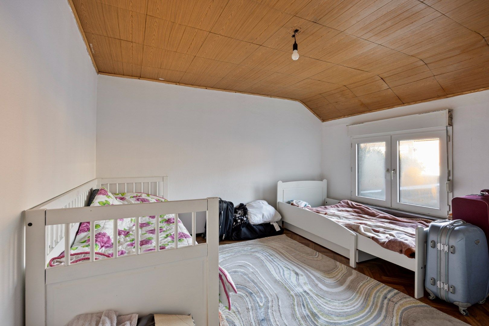 Te renoveren woning nabij het centrum van Mol ! foto 12