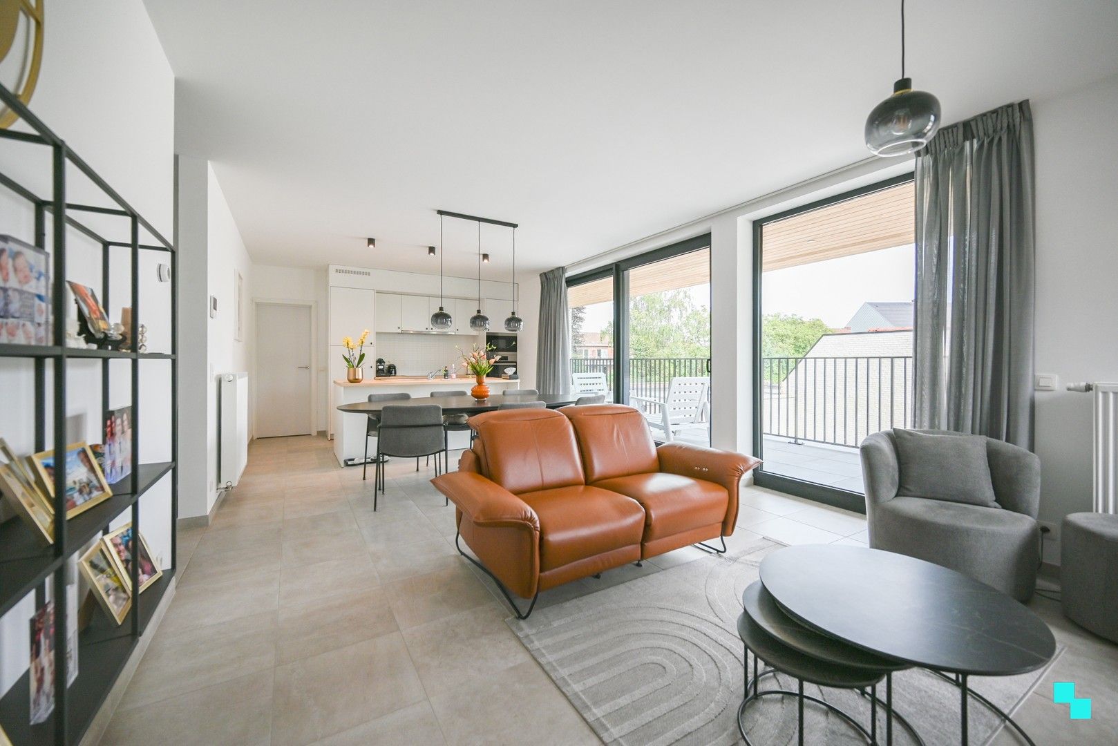 Nieuwbouwappartement op de eerste verdieping in Harelbeke! foto 6