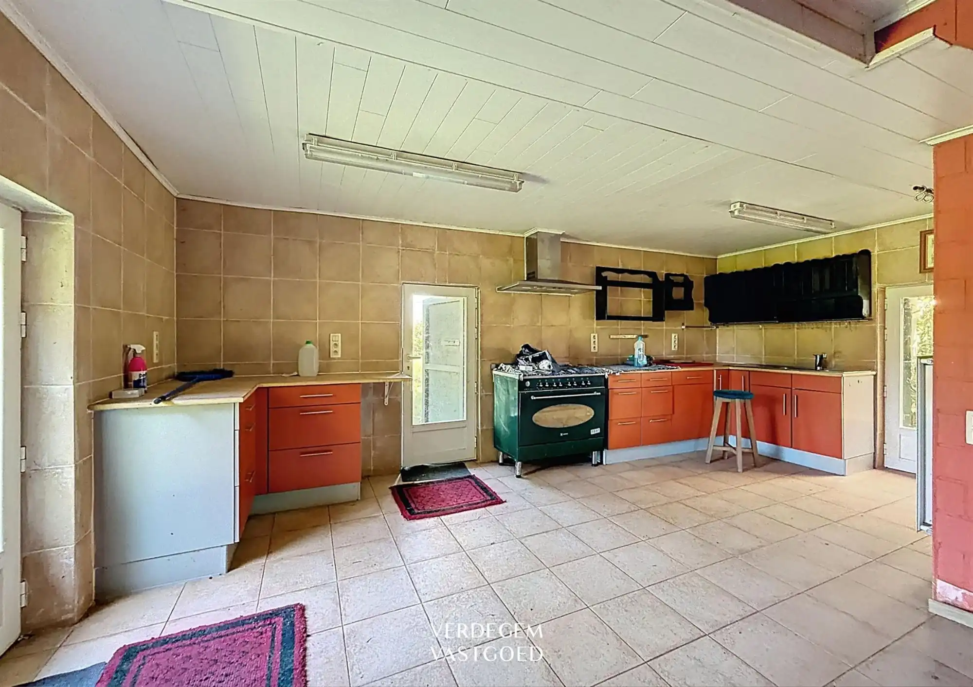 Te renoveren hoeve met schuur op een terrein van 1.634m² foto 19