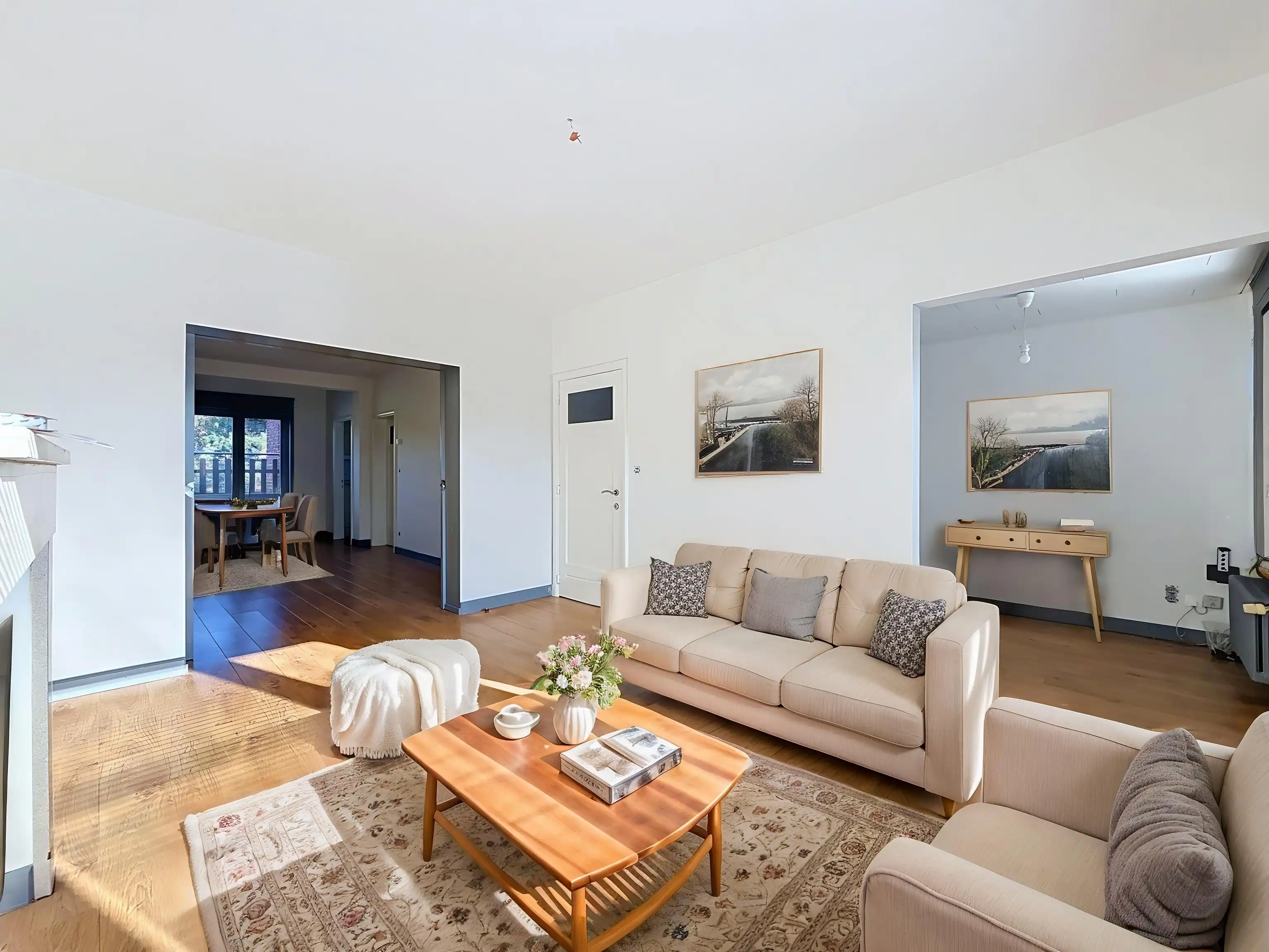 Ruim duplexappartement te huur in Kortrijk – vlakbij centrum en station foto 3