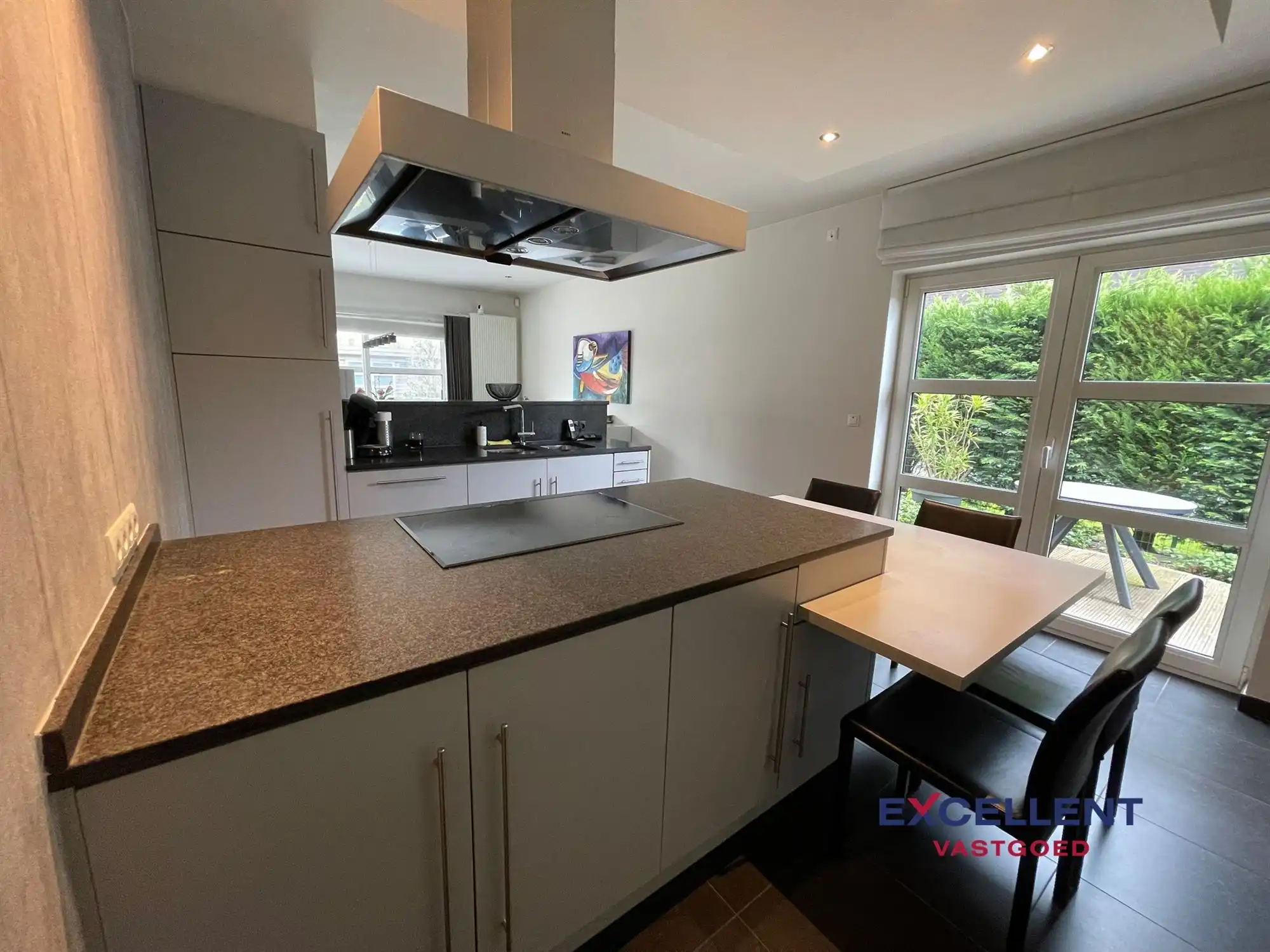 Prachtige vrijstaande woning te huur in doodlopende straat Leerne! foto 8