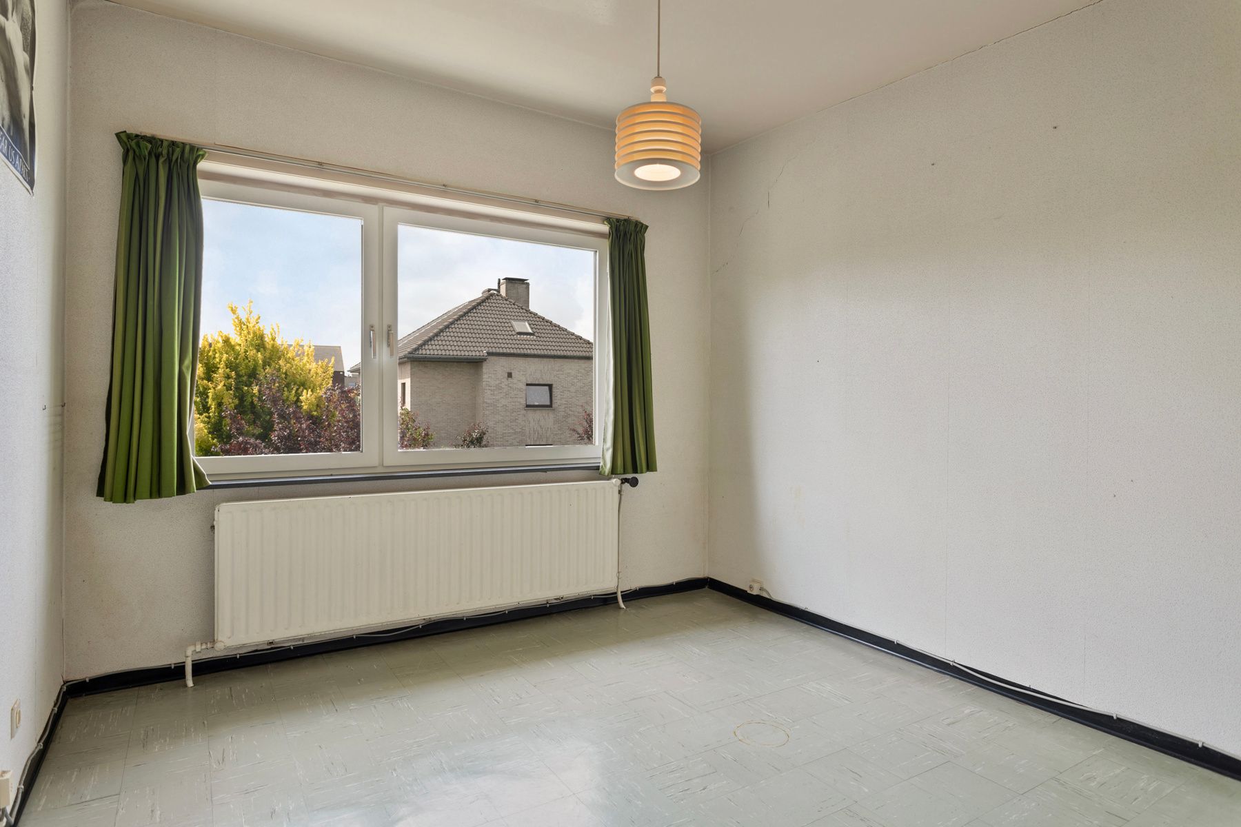 Villa met 4 slpk, tuin, garage en uitbreidingsmogelijkheden! foto 13