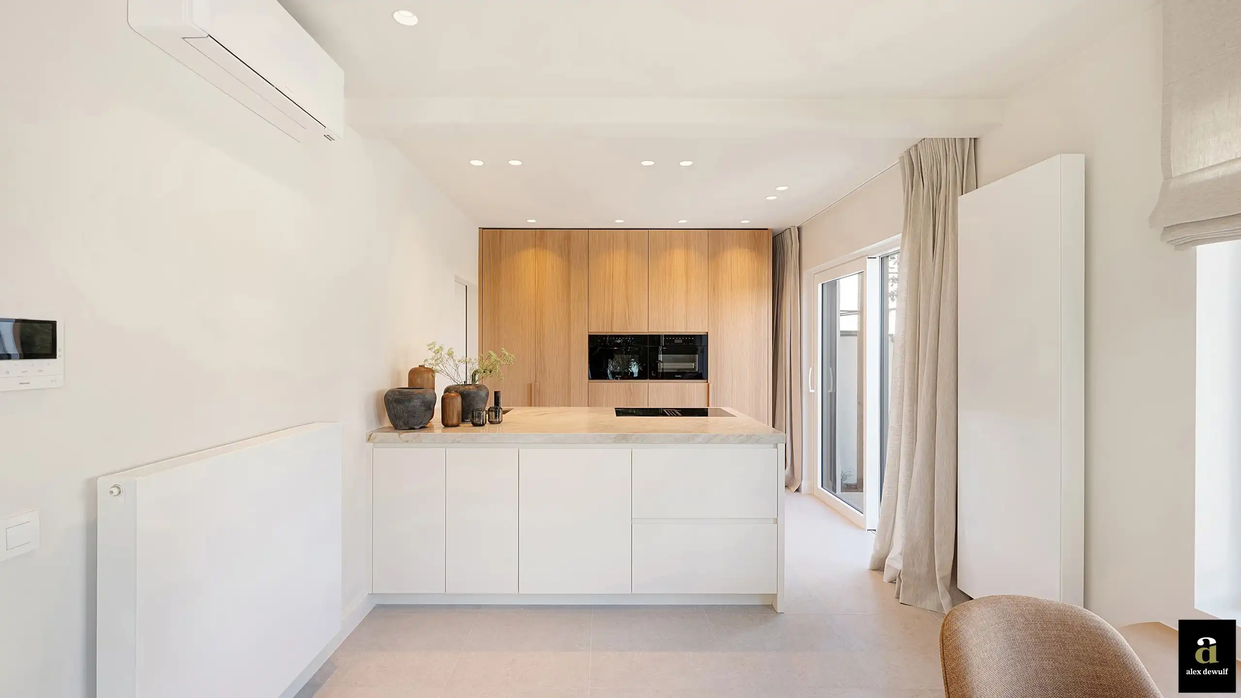 Uitstekend gelegen, volledig gerenoveerde koppelvilla te Duinbergen, op wandelafstand van het strand en de duinen. foto 20