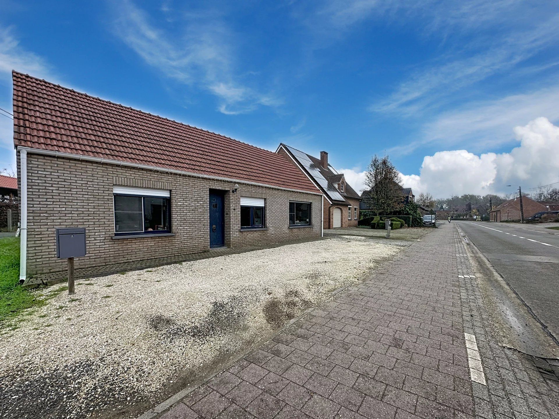 Gelijkvloerse woning met tuintje en momenteel 4 slaapkamers foto 15