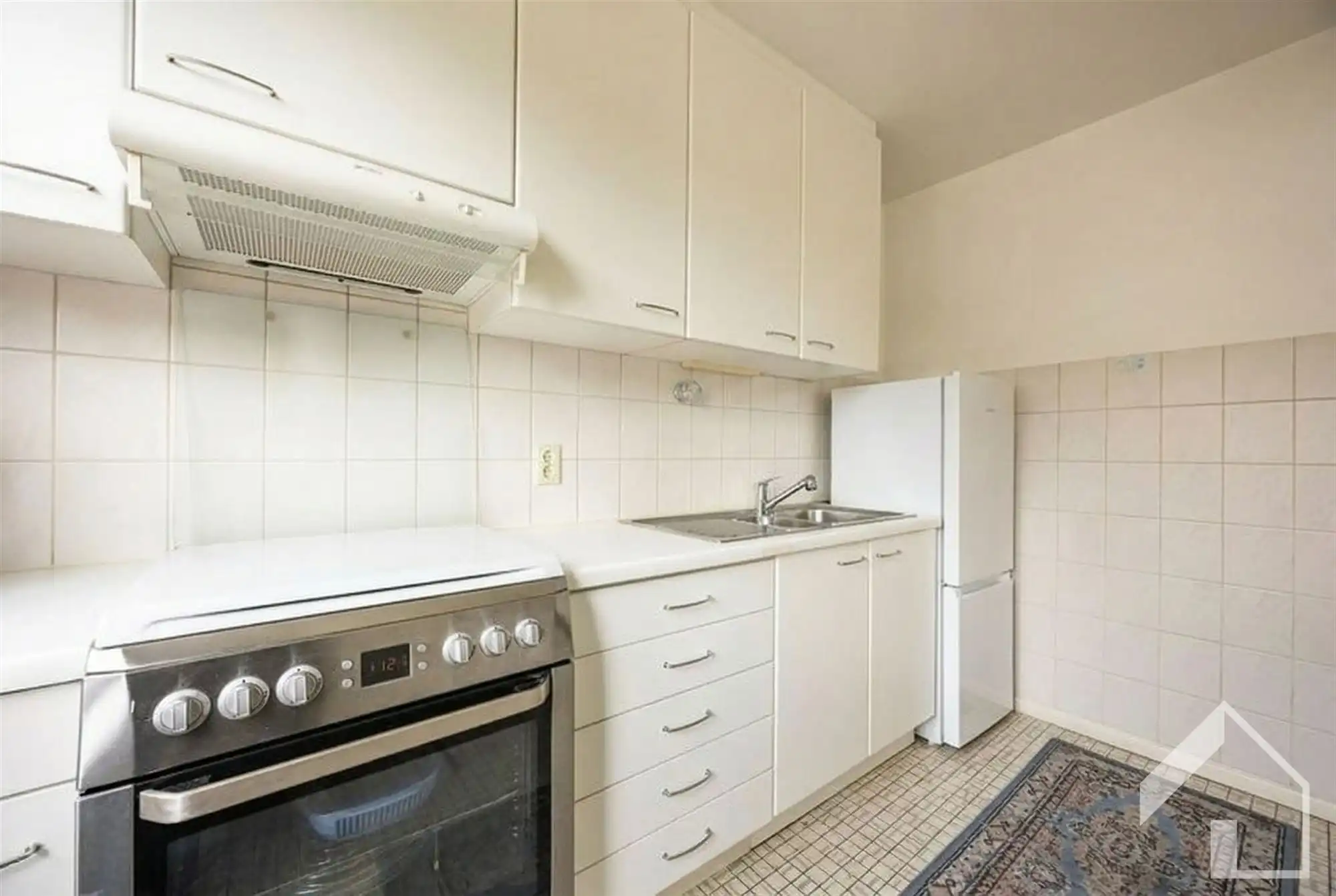 Appartement 1e verdieping + hele gelijkvloers incl garage foto 8